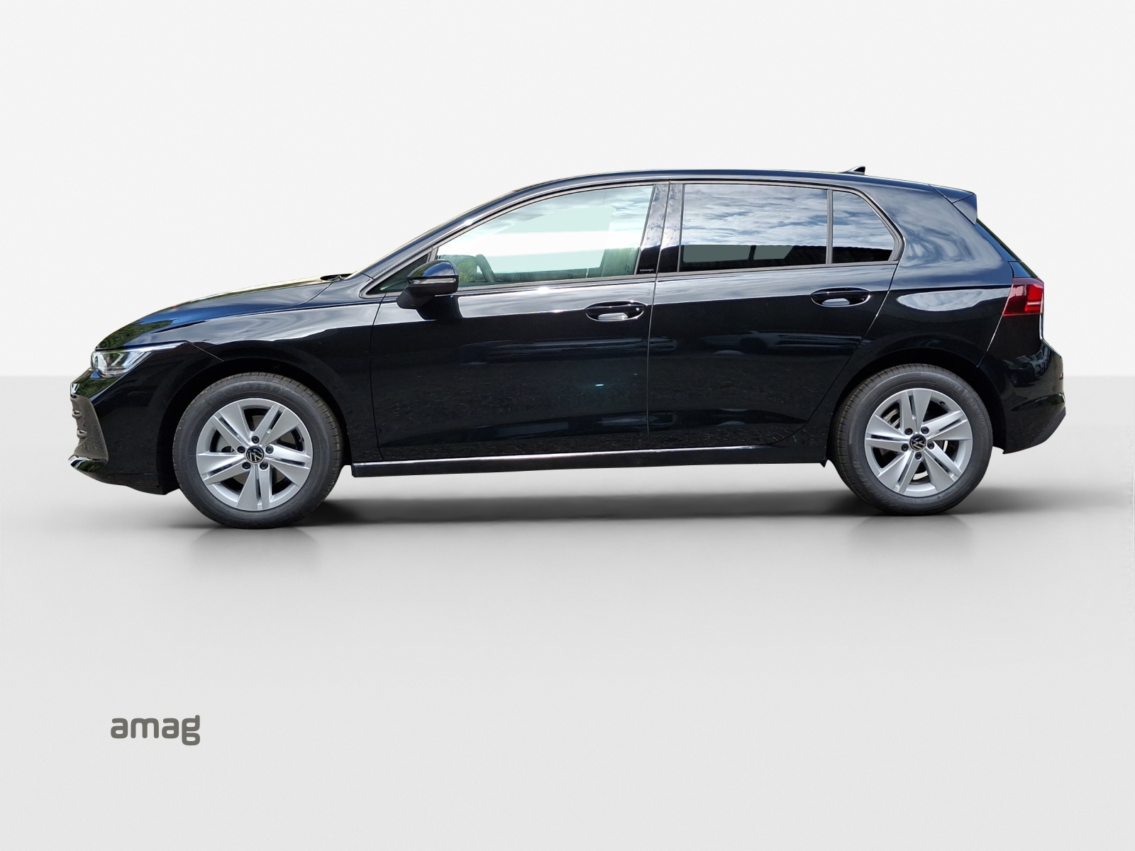 VW Golf 1.5 e TSI mHEV Value DSG-image-1