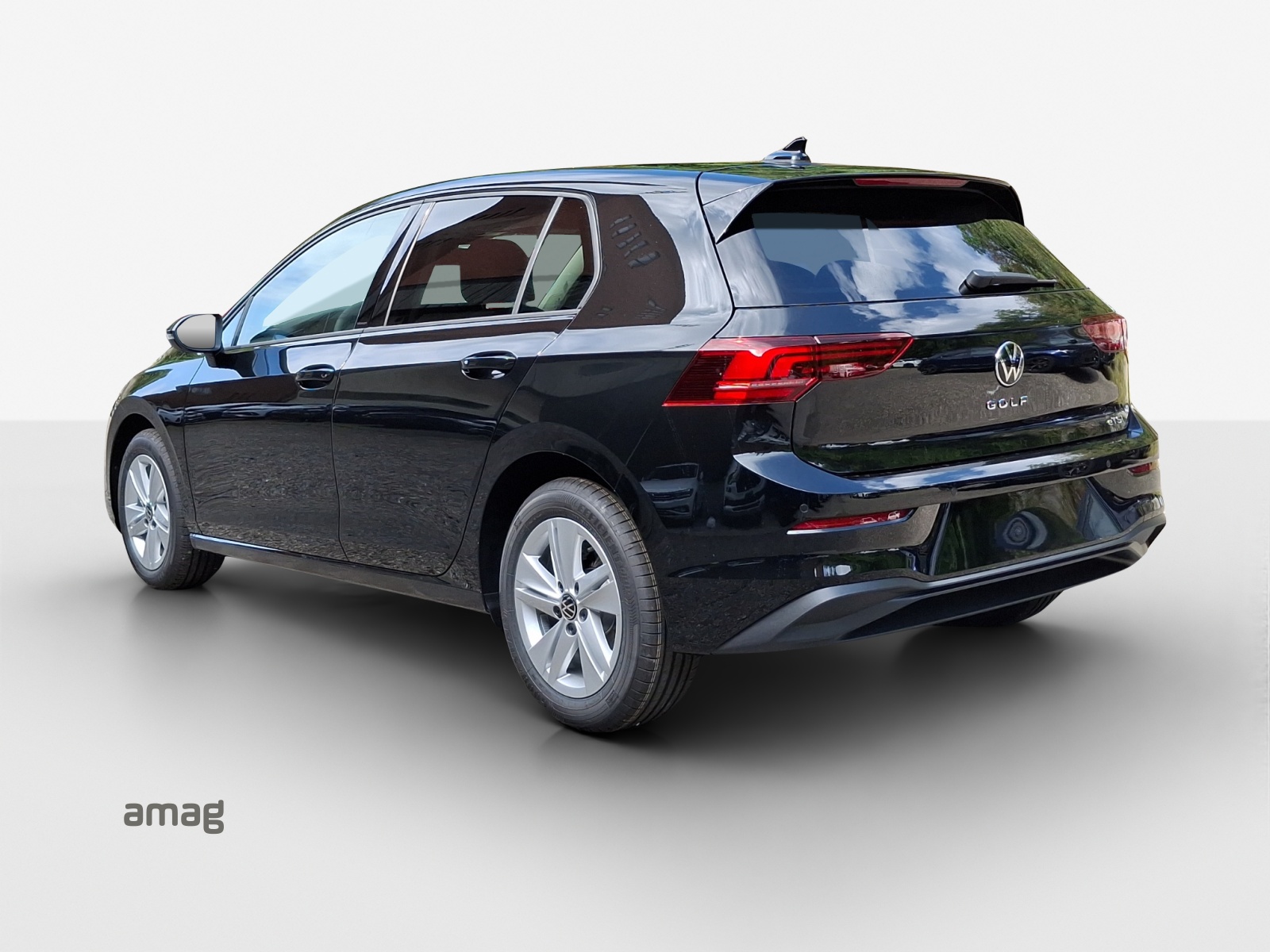 VW Golf 1.5 e TSI mHEV Value DSG-image-2