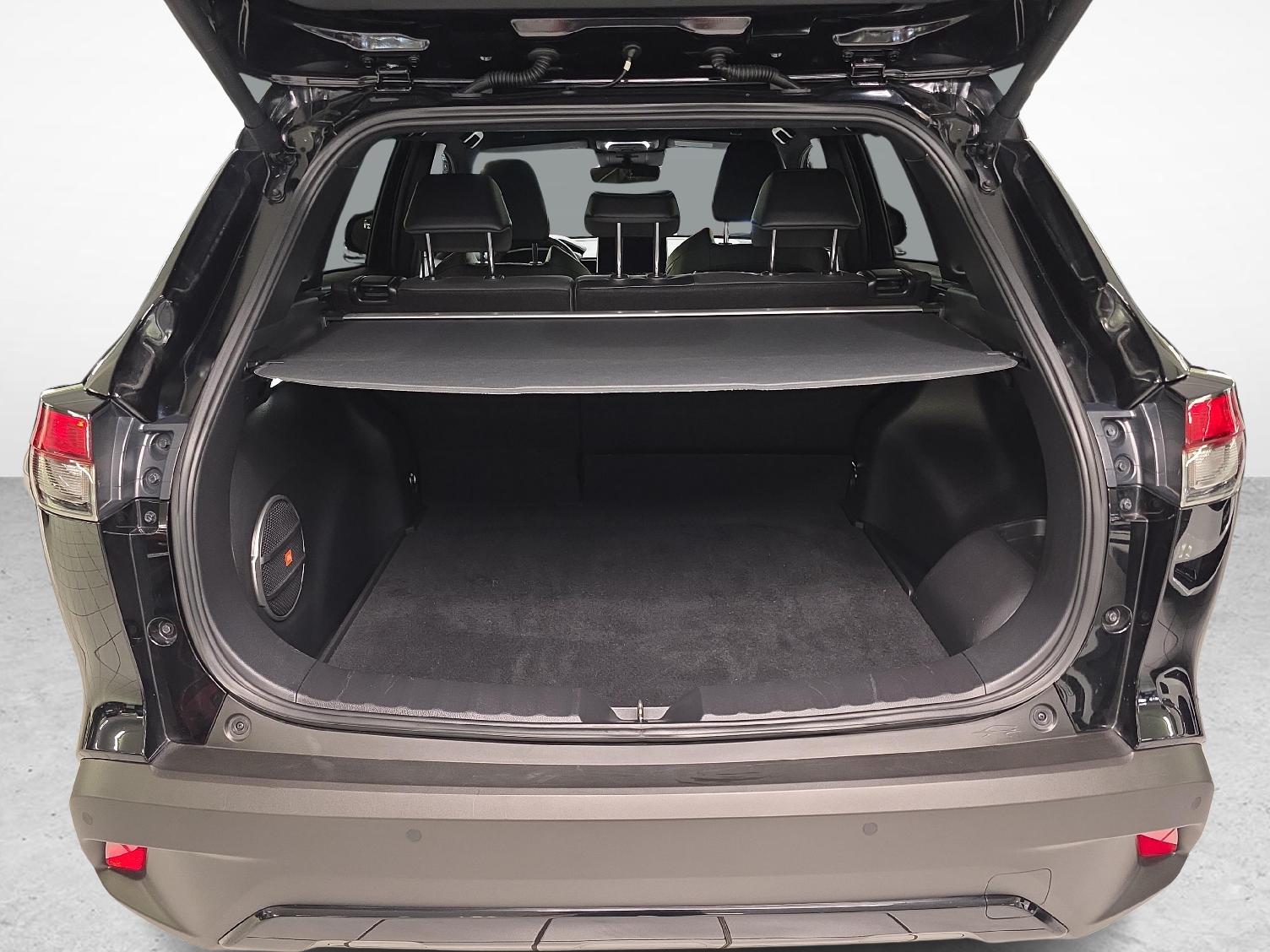 TOYOTA Corolla Cross 2.0 HSD Premium AWD-i-image-11