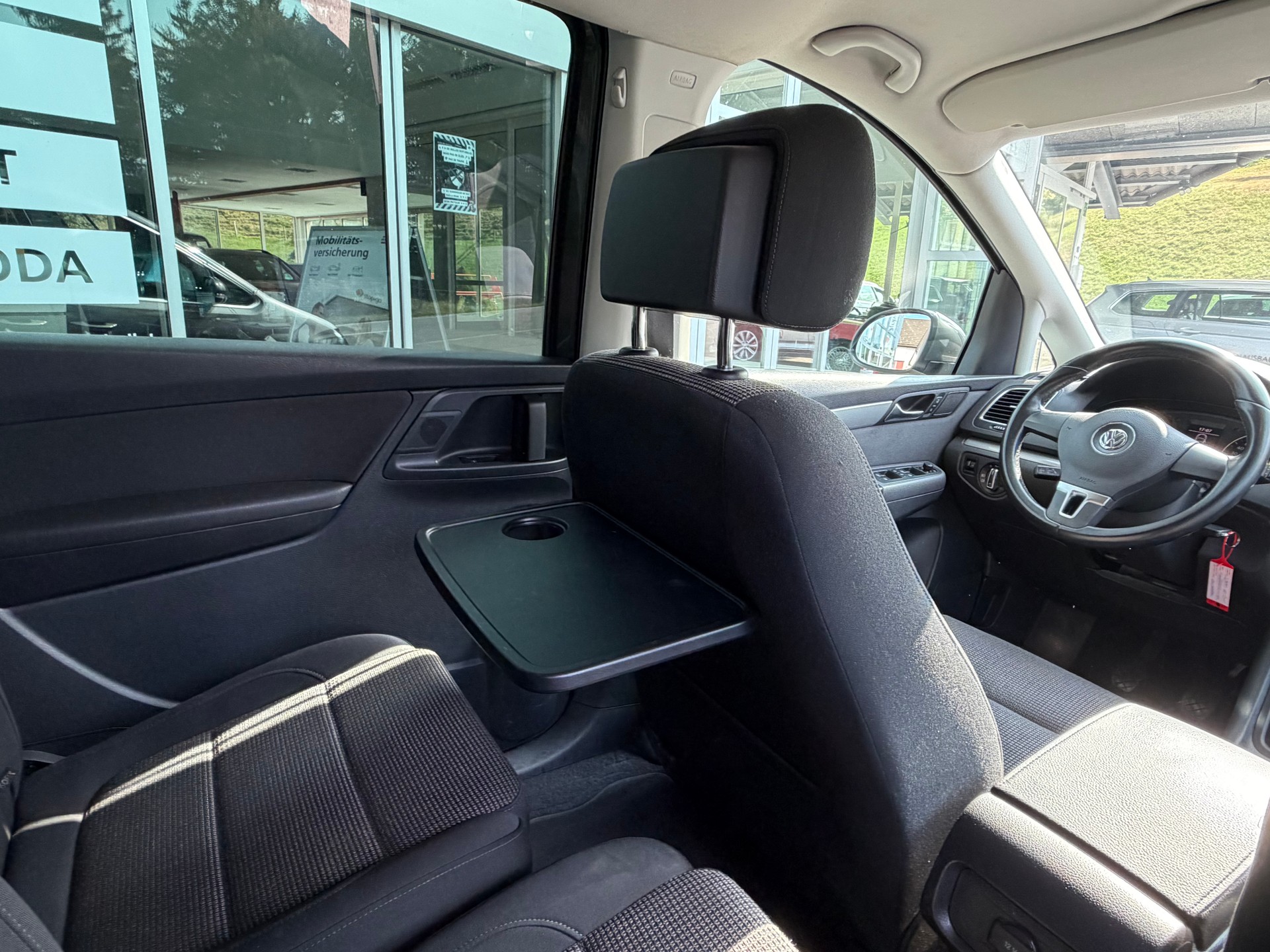 VW Sharan 2.0 TDI BMT Comfortline 4Motion-image-25