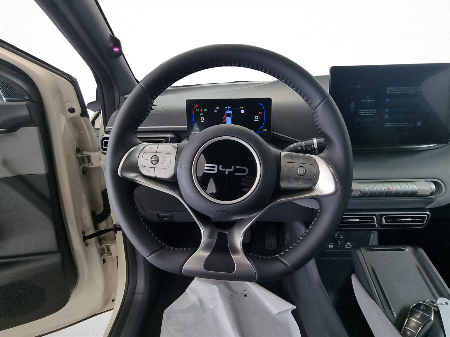 BYD Dolphin Surf 43kWh Comfort-image-8