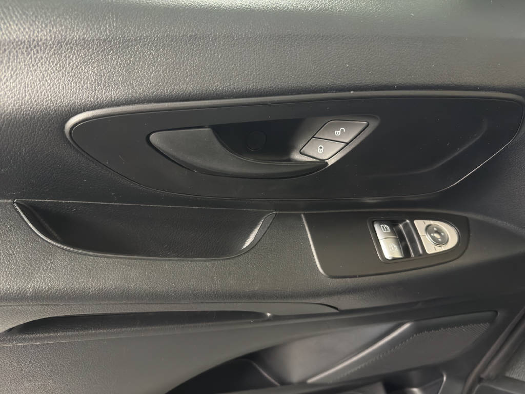 MERCEDES-BENZ Vito 114 Kaw. L 2.0 CDI Pro Worker-image-5
