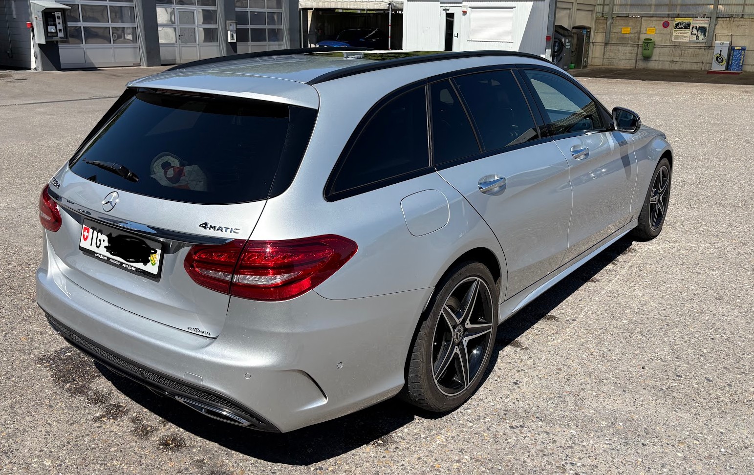 MERCEDES-BENZ C 250 d AMG Line 4m-image-5