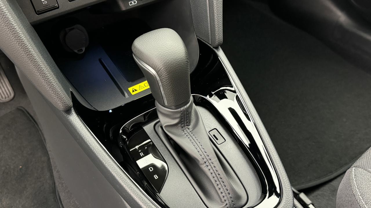 TOYOTA Yaris Cross 1.5 Style e-CVT-image-10