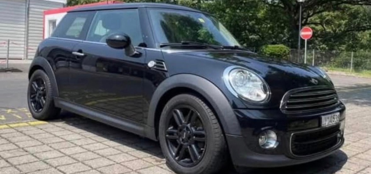 MINI 1.6i One-image-4