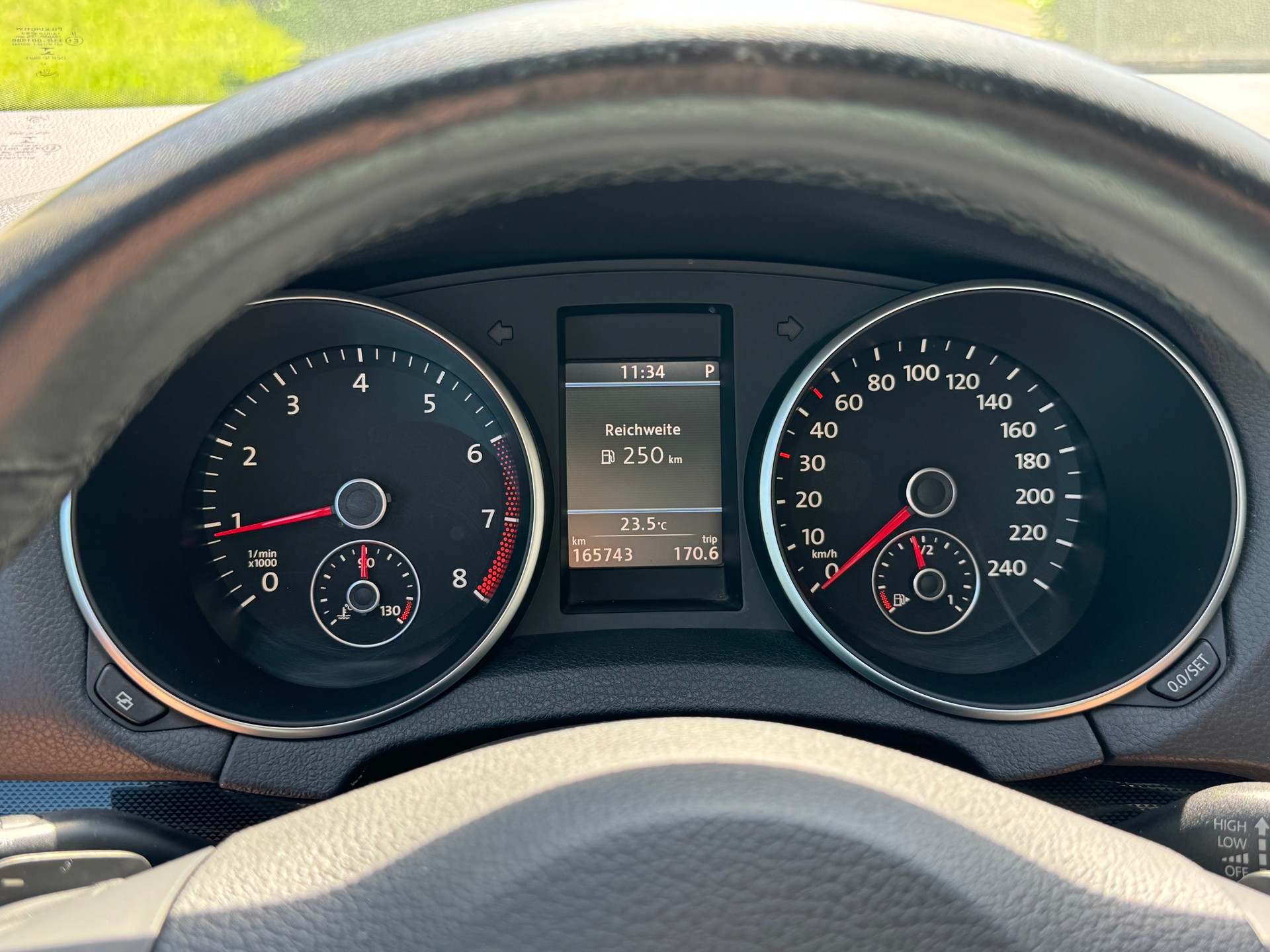 VW Golf Variant 1.4 TSI Comfortline DSG-image-6