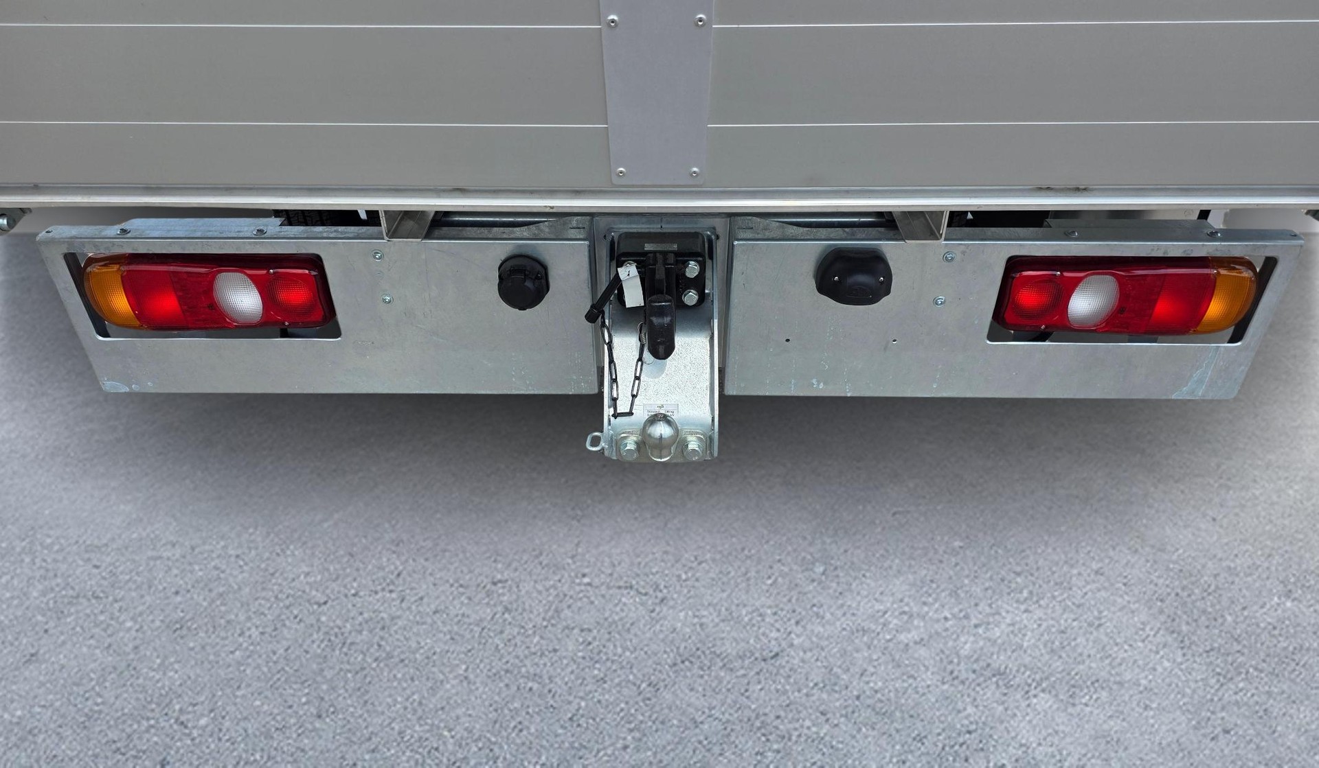 MITSUBISHI FUSO Fuso Canter 3C15 - 4x2-image-12