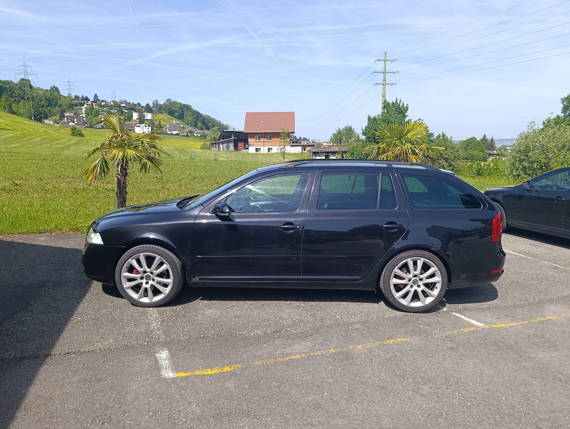 SKODA Octavia 2.0 TFSI RS-image-1