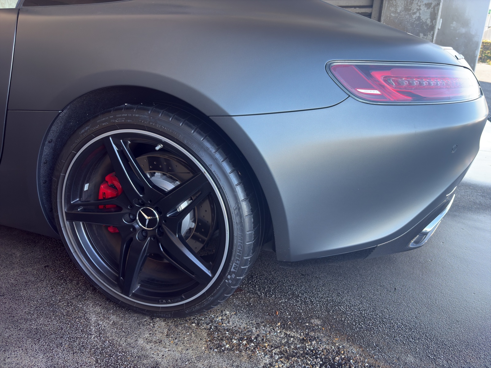 MERCEDES-BENZ AMG GT S Coupé-image-16
