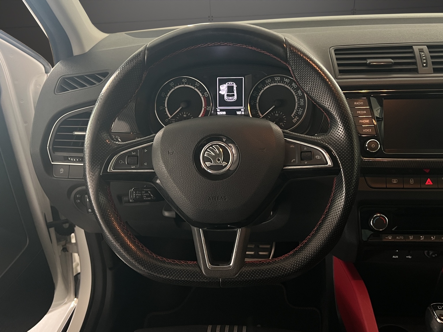 SKODA Fabia 1.2 TSI Monte Carlo DSG-image-6