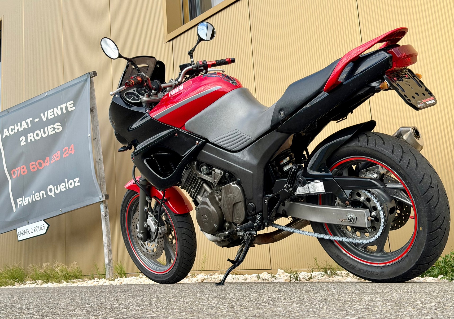 YAMAHA TDM 850-image-11