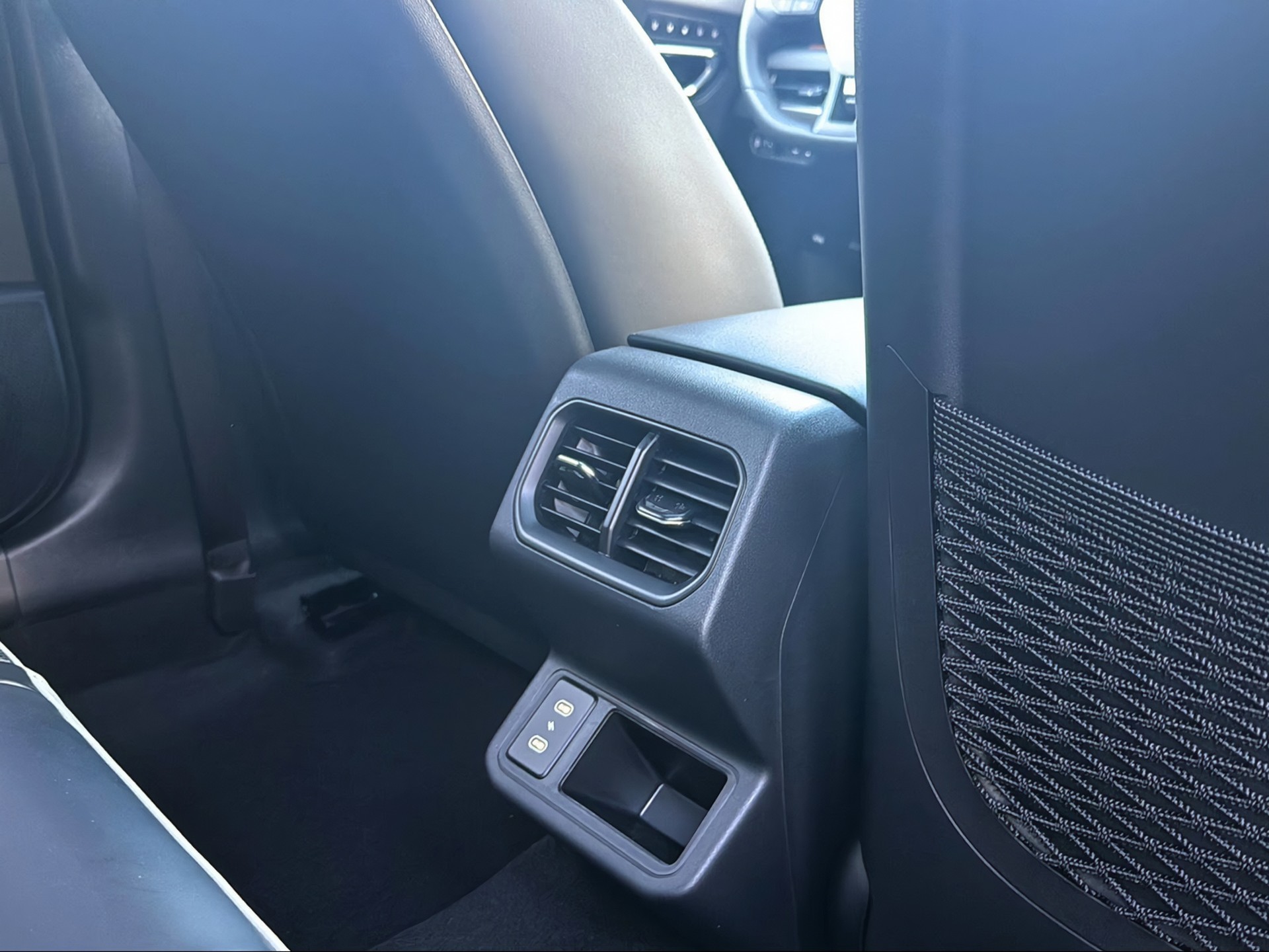 KIA K4 1.6T-GDi GT-Line 7DCT-image-13