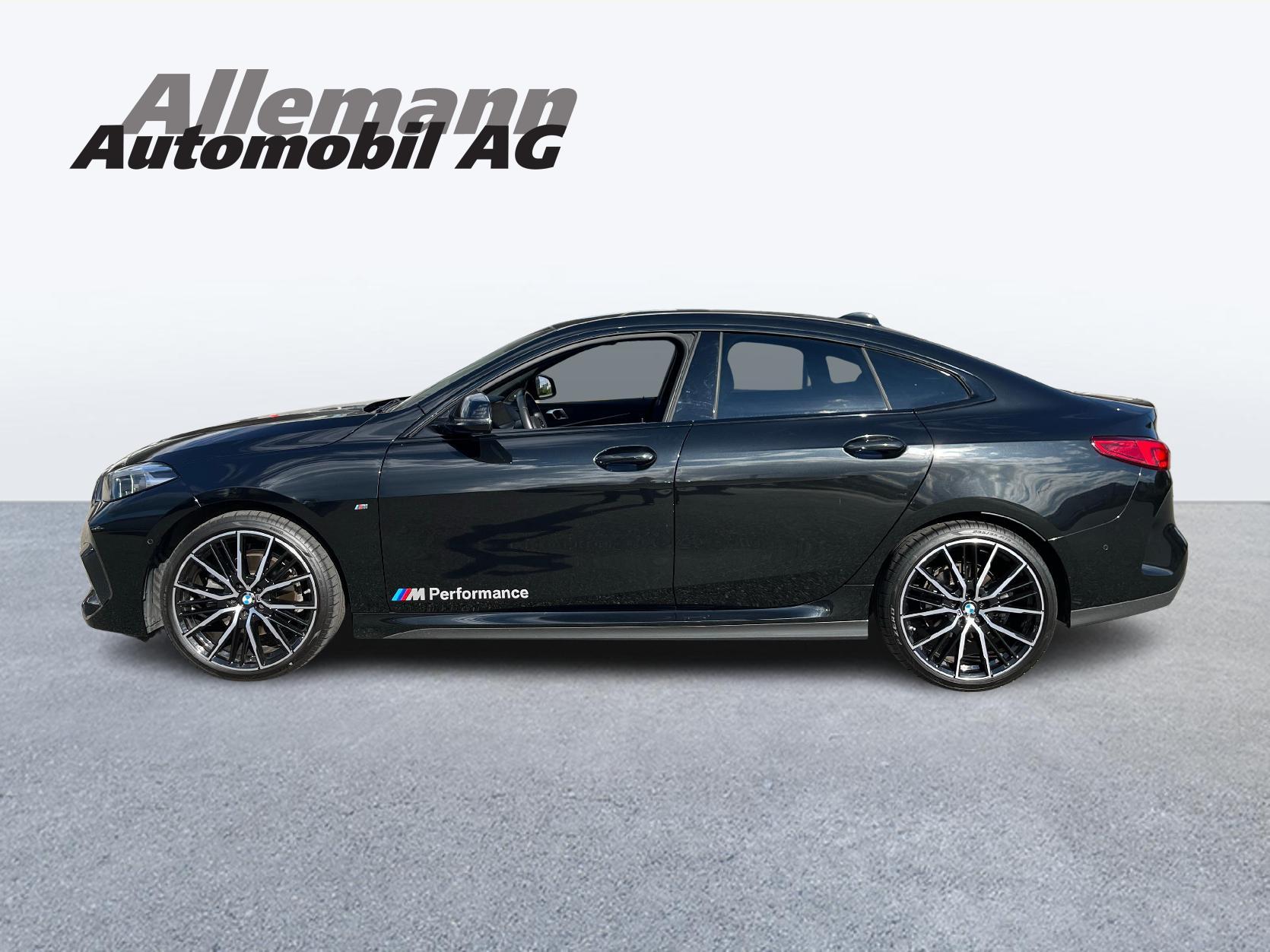 BMW 218i Gran Coupé-image-7