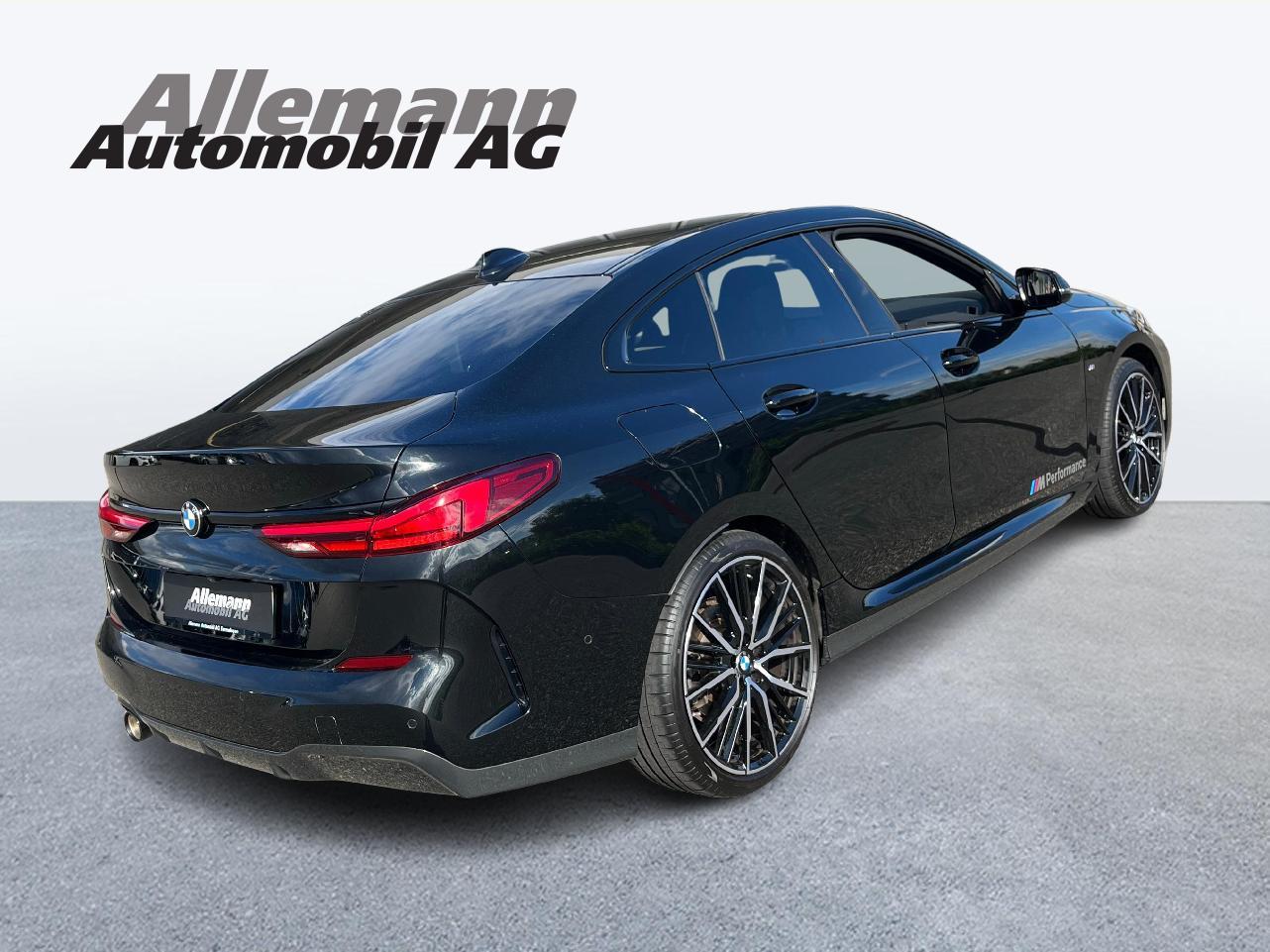 BMW 218i Gran Coupé-image-5