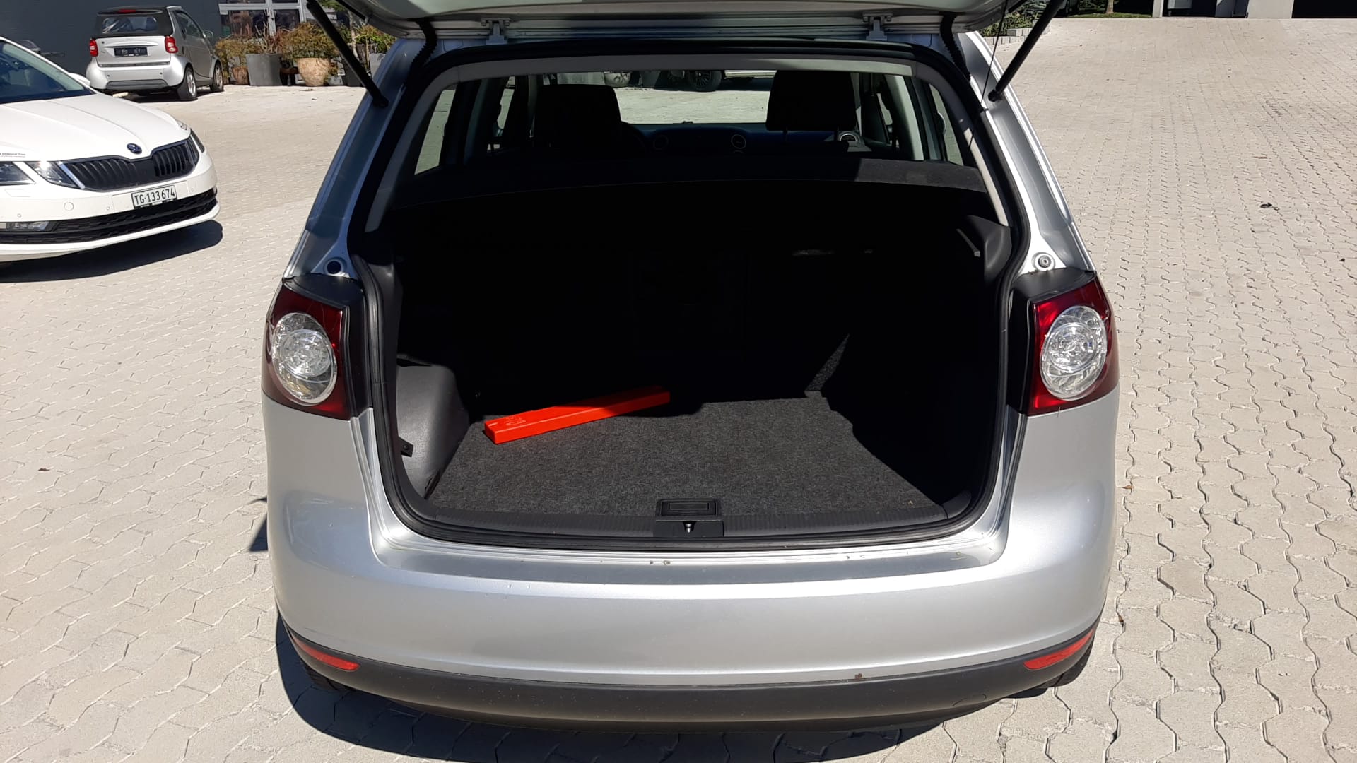 VW Golf Plus 2.0 FSI Comfortline-image-6