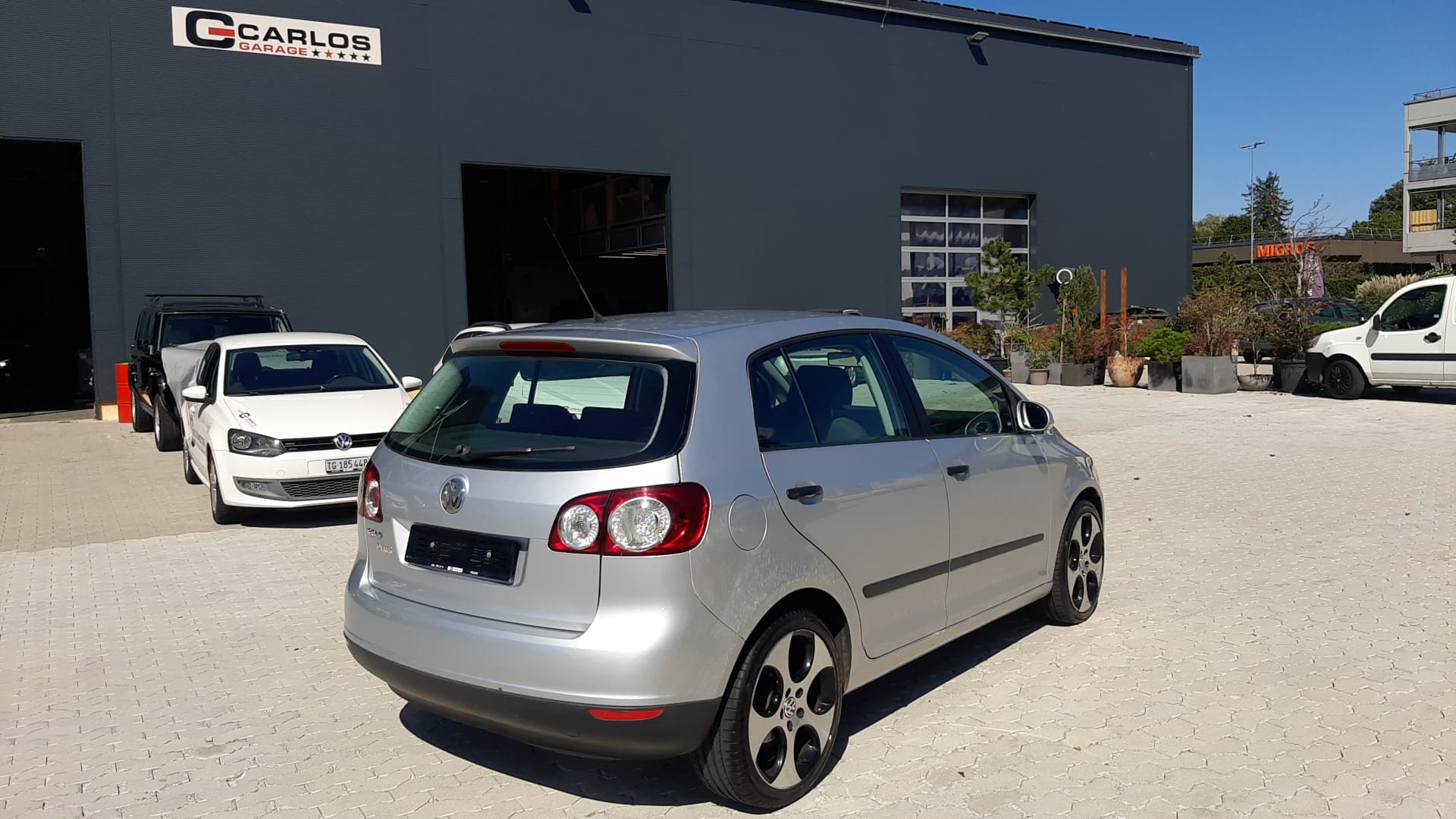 VW Golf Plus 2.0 FSI Comfortline-image-2
