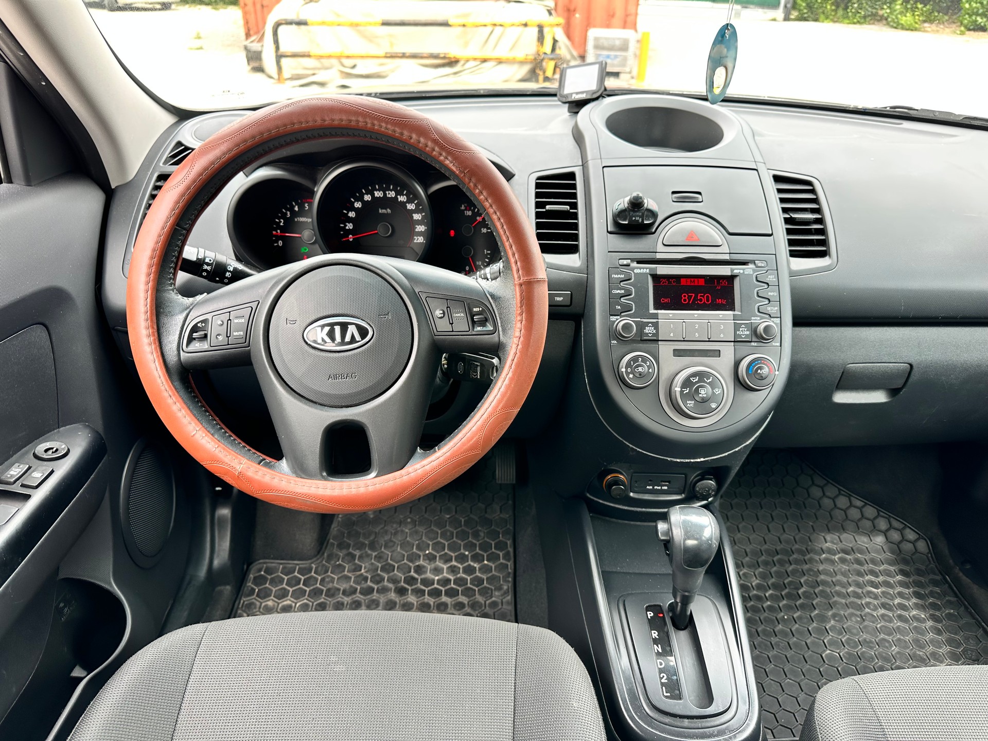 KIA Soul 1.6 CRDi Style Automatic-image-12