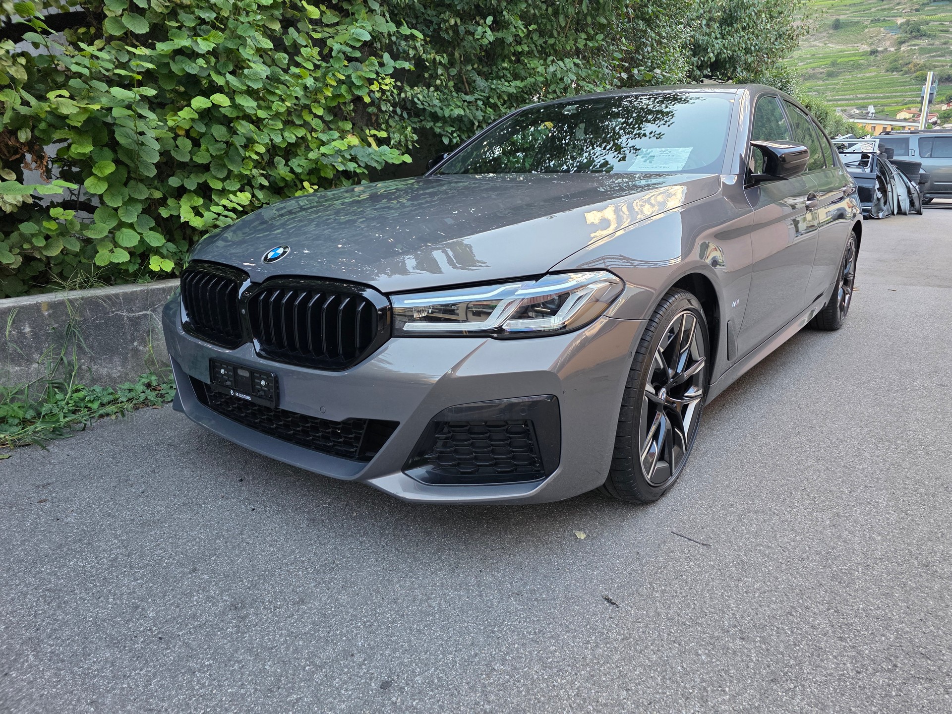 BMW 520d 48V Pure M Sport Edition Steptronic-image-1