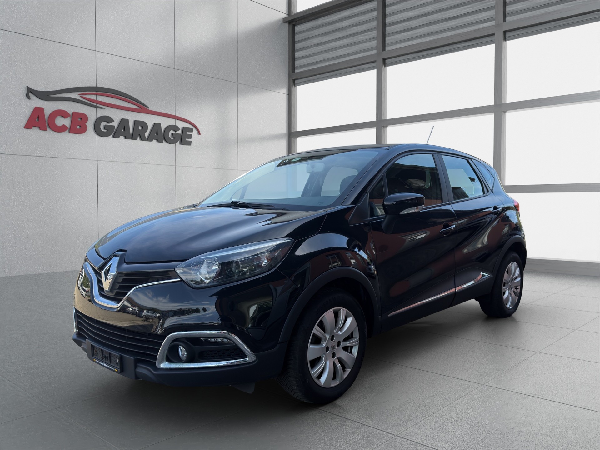 RENAULT Captur 1.2 T Helly Hansen EDC-image-0