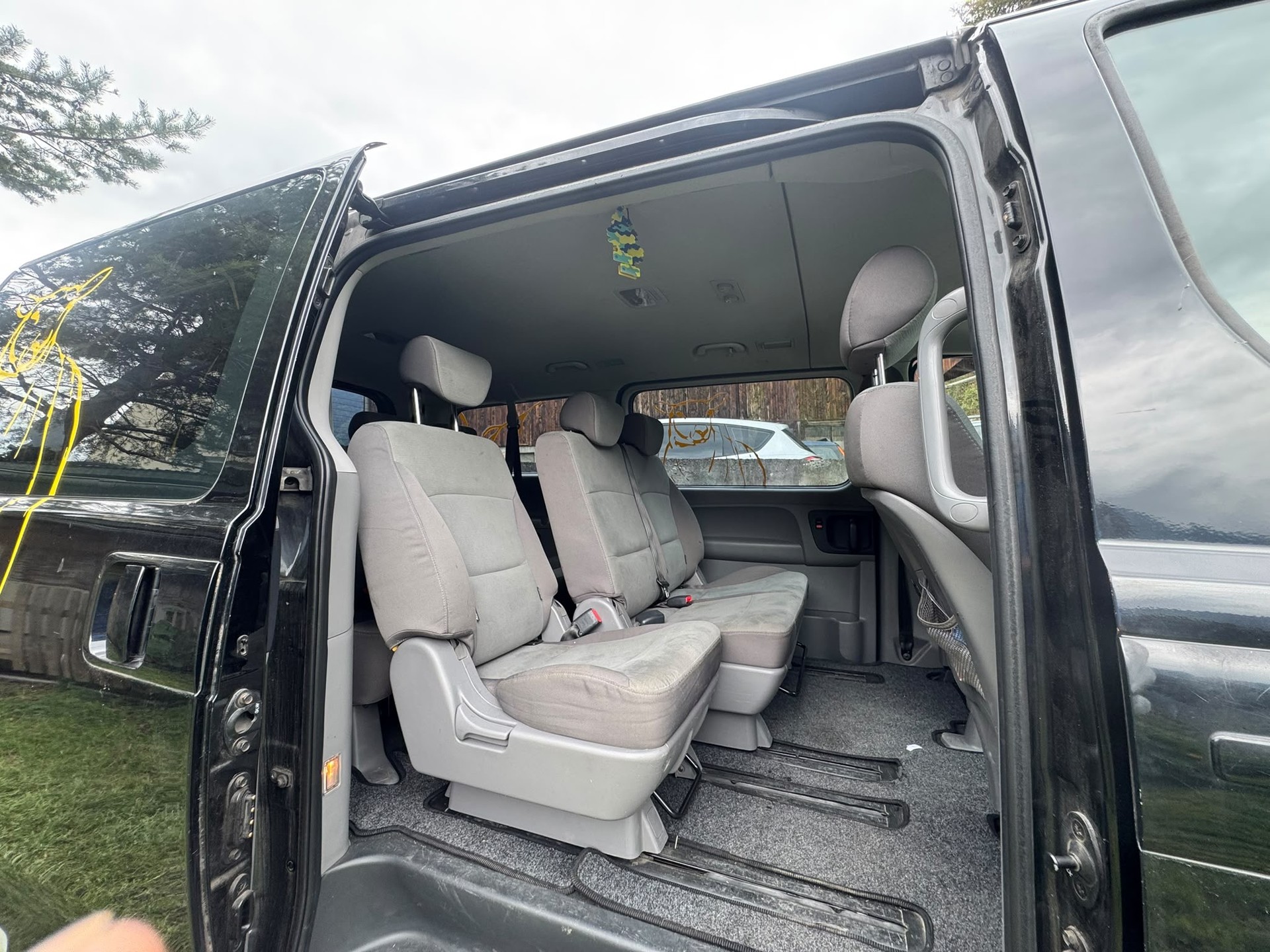 HYUNDAI H-1 People 2.5 CRDi HP-image-13