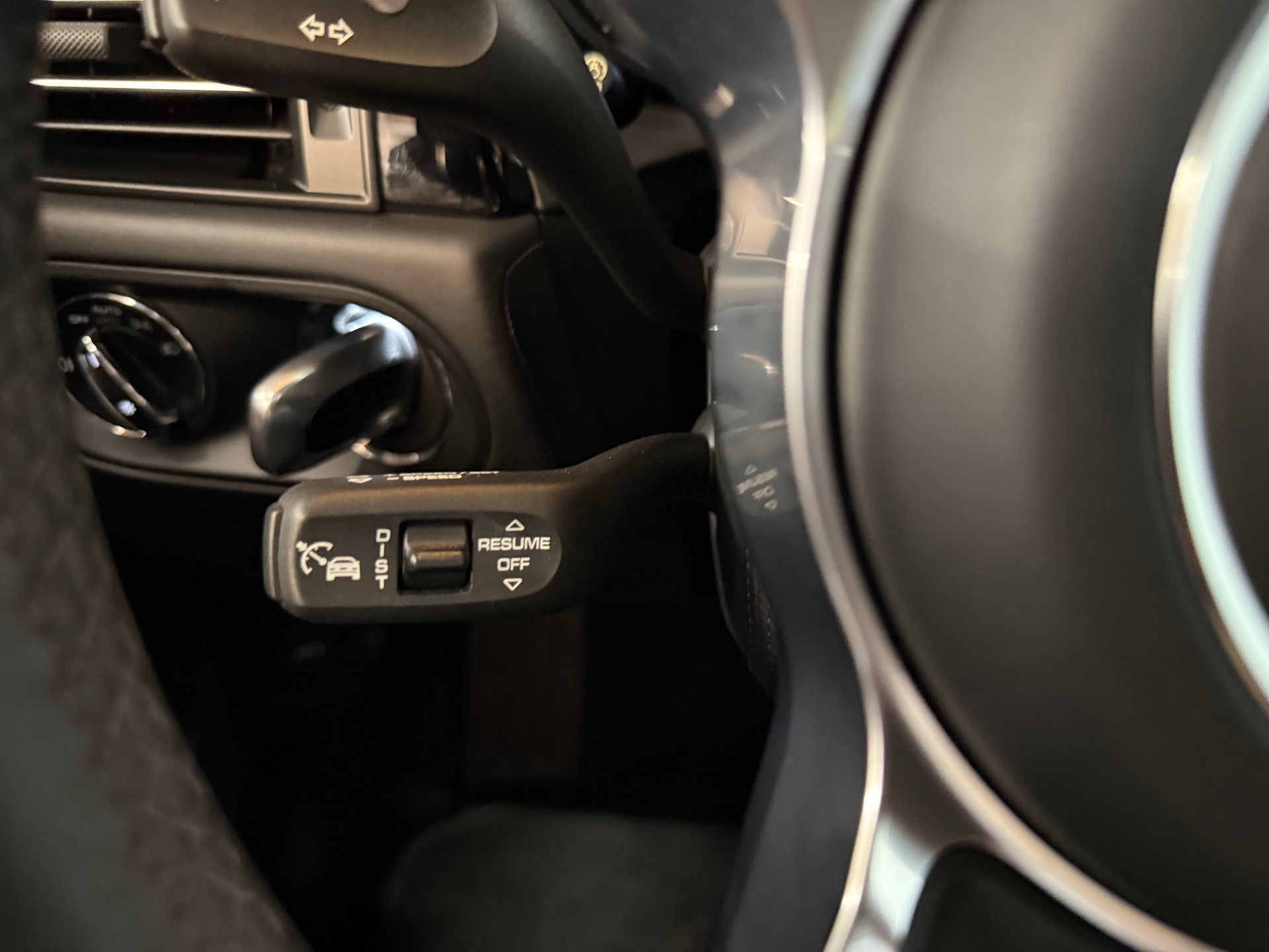 PORSCHE Macan S PDK-image-22
