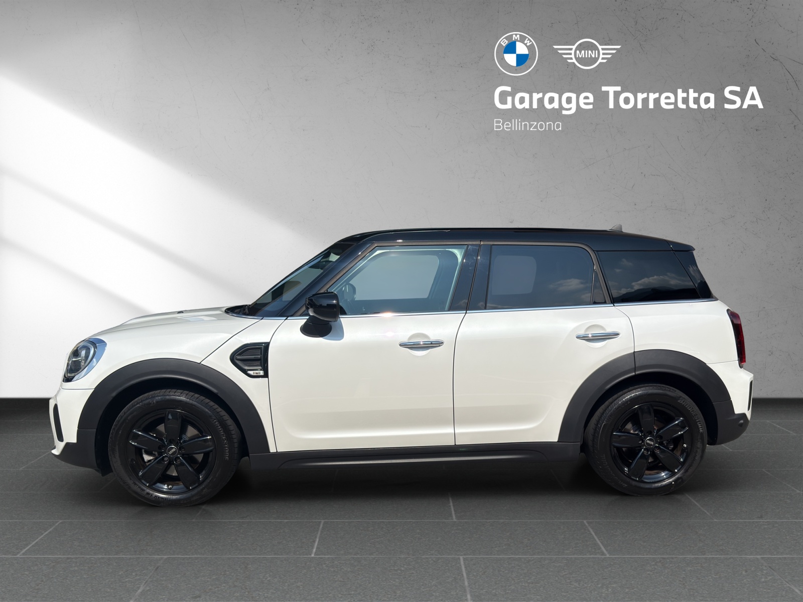 MINI Countryman Cooper ALL4 Steptronic-image-1