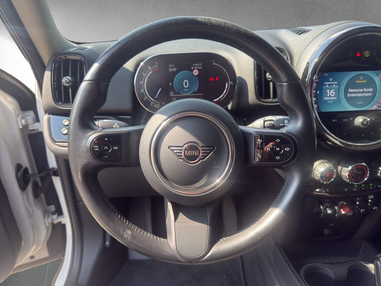 MINI Countryman Cooper ALL4 Steptronic-image-12