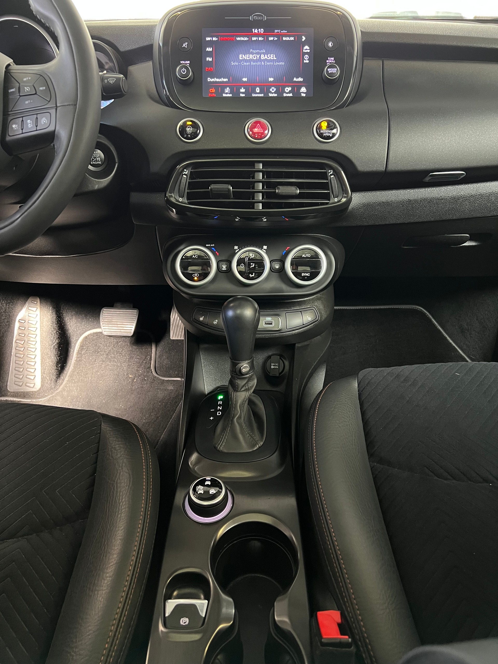 FIAT 500X 1.4T Off Road S-Design 4x4 Automatic-image-5