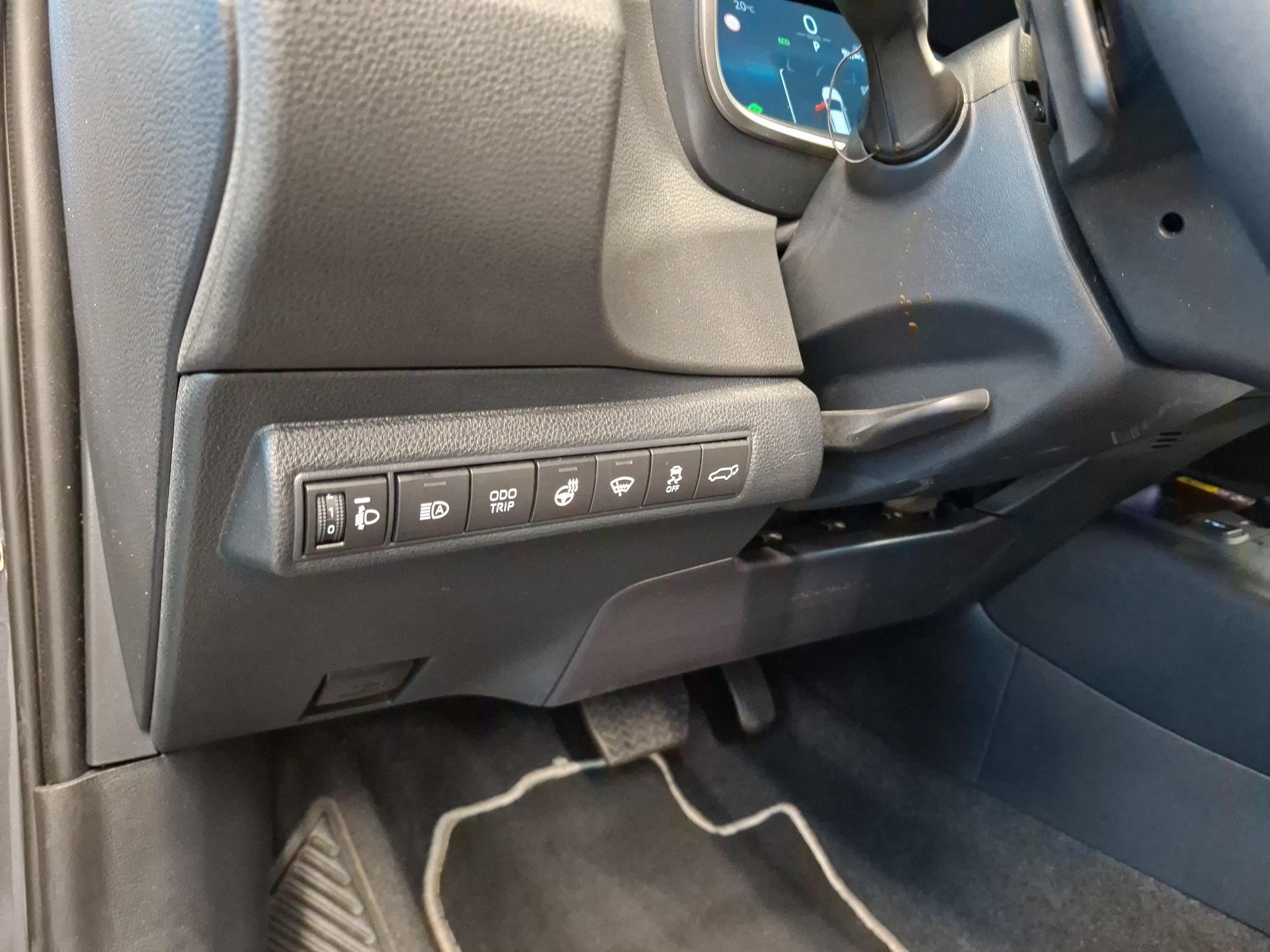 TOYOTA Corolla Touring Sports 2.0 HSD Trend-image-16