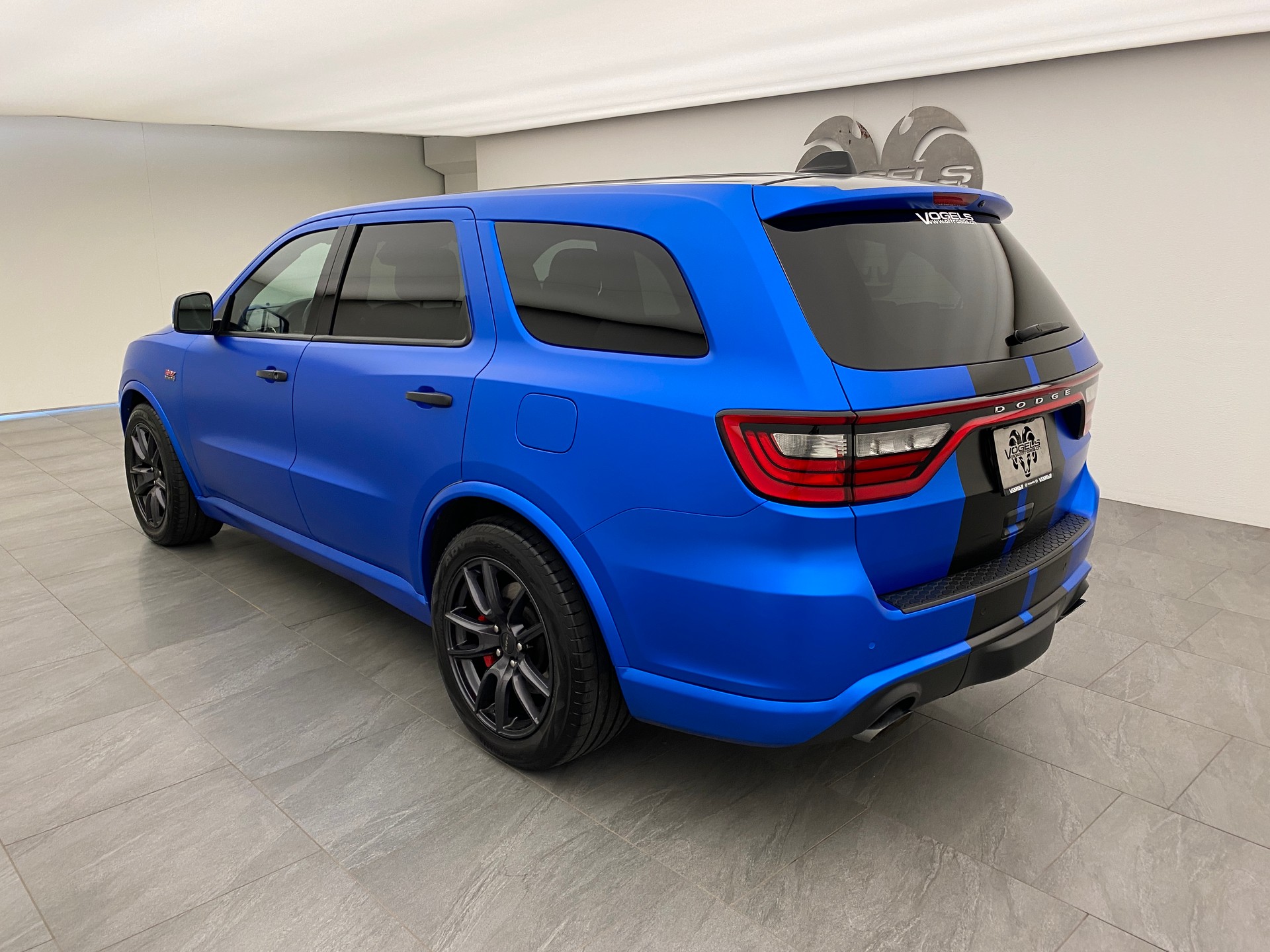 DODGE Durango SRT 6.4 AWD-image-5