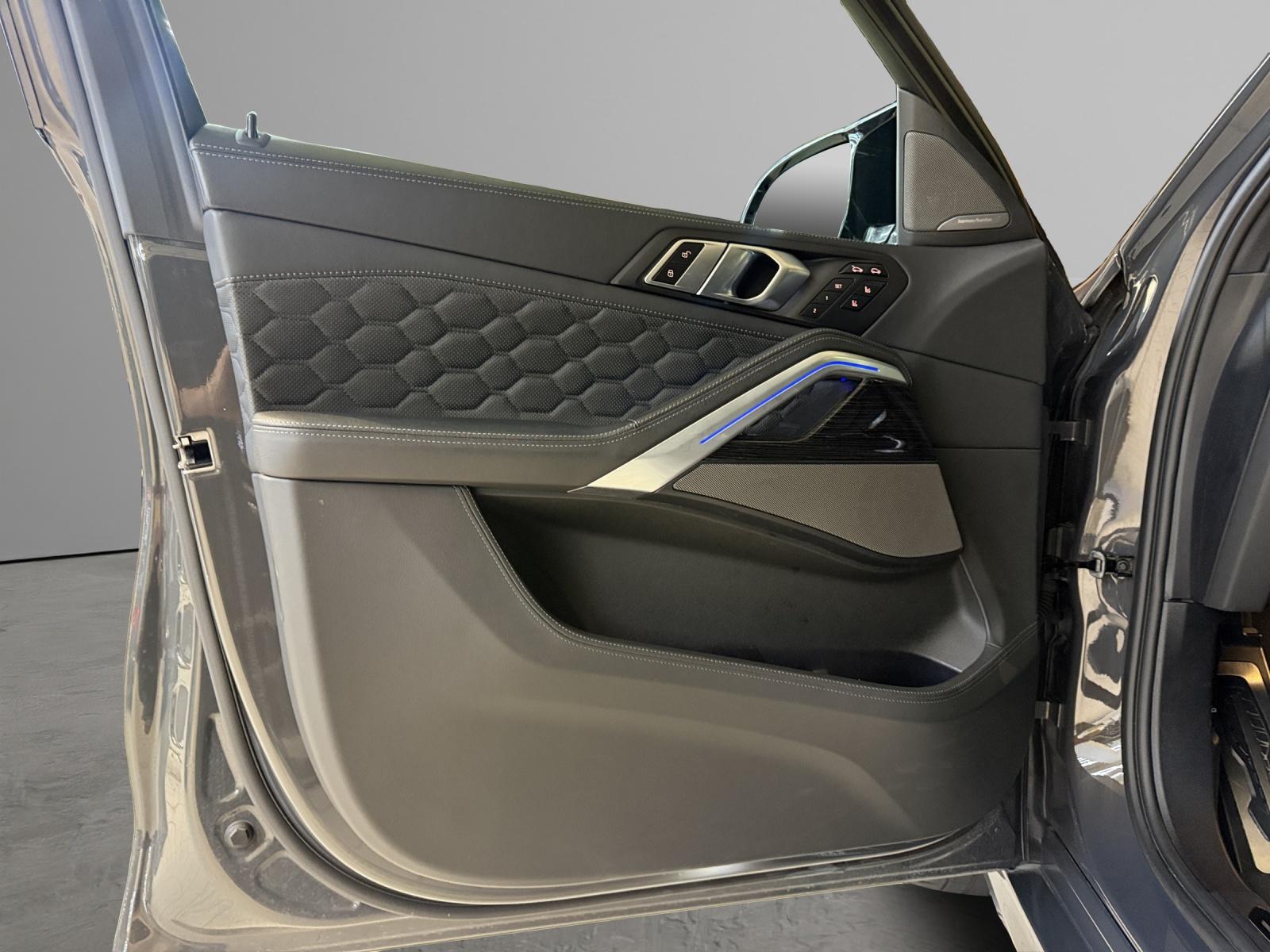 BMW X6 M Competition-image-8