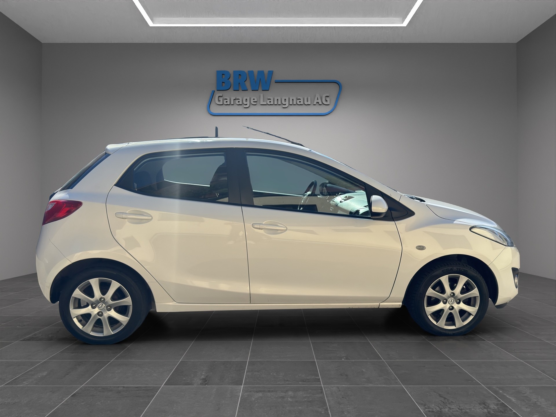 MAZDA 2 1.3i 16V Exclusive-image-5
