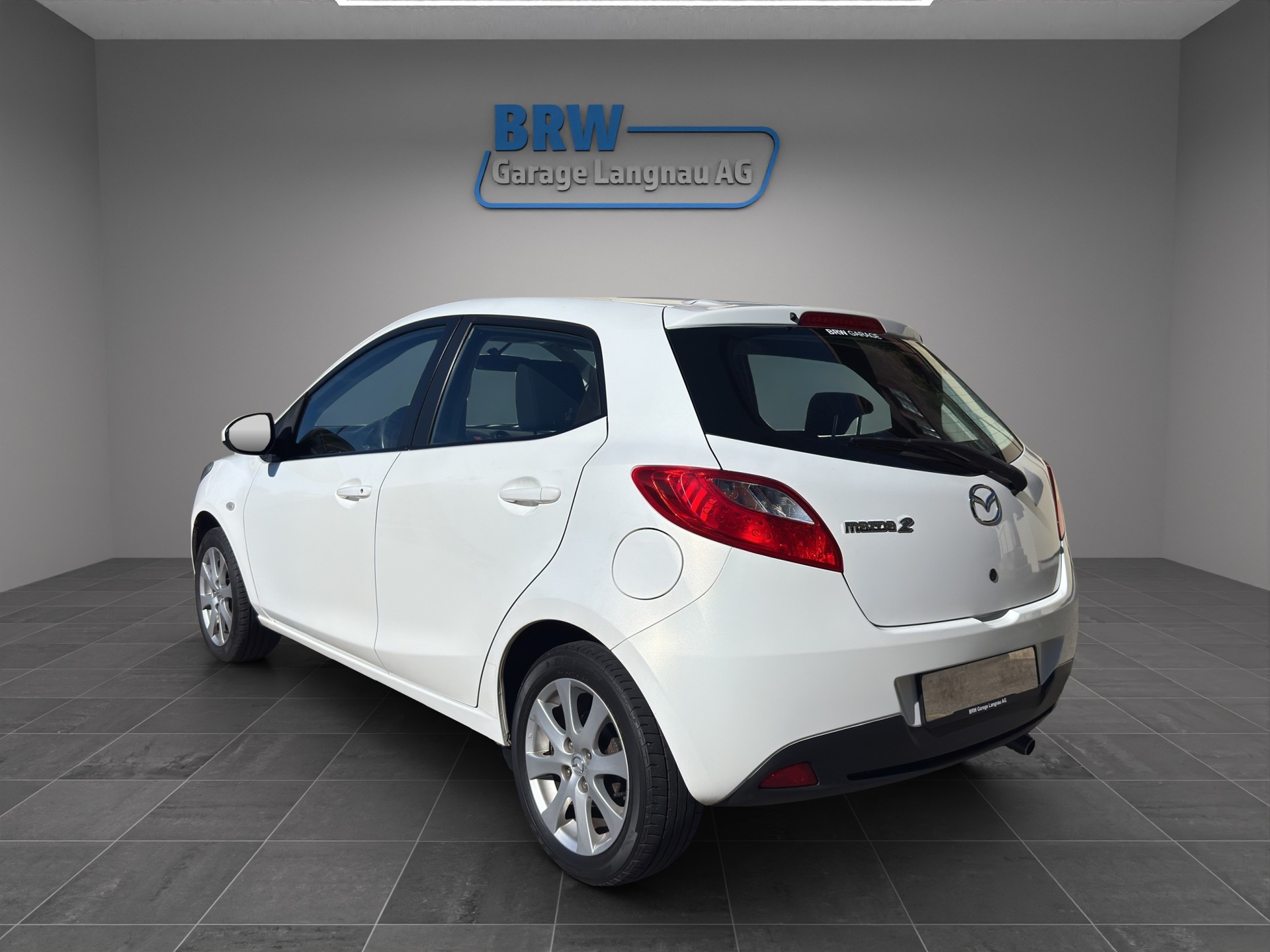 MAZDA 2 1.3i 16V Exclusive-image-2