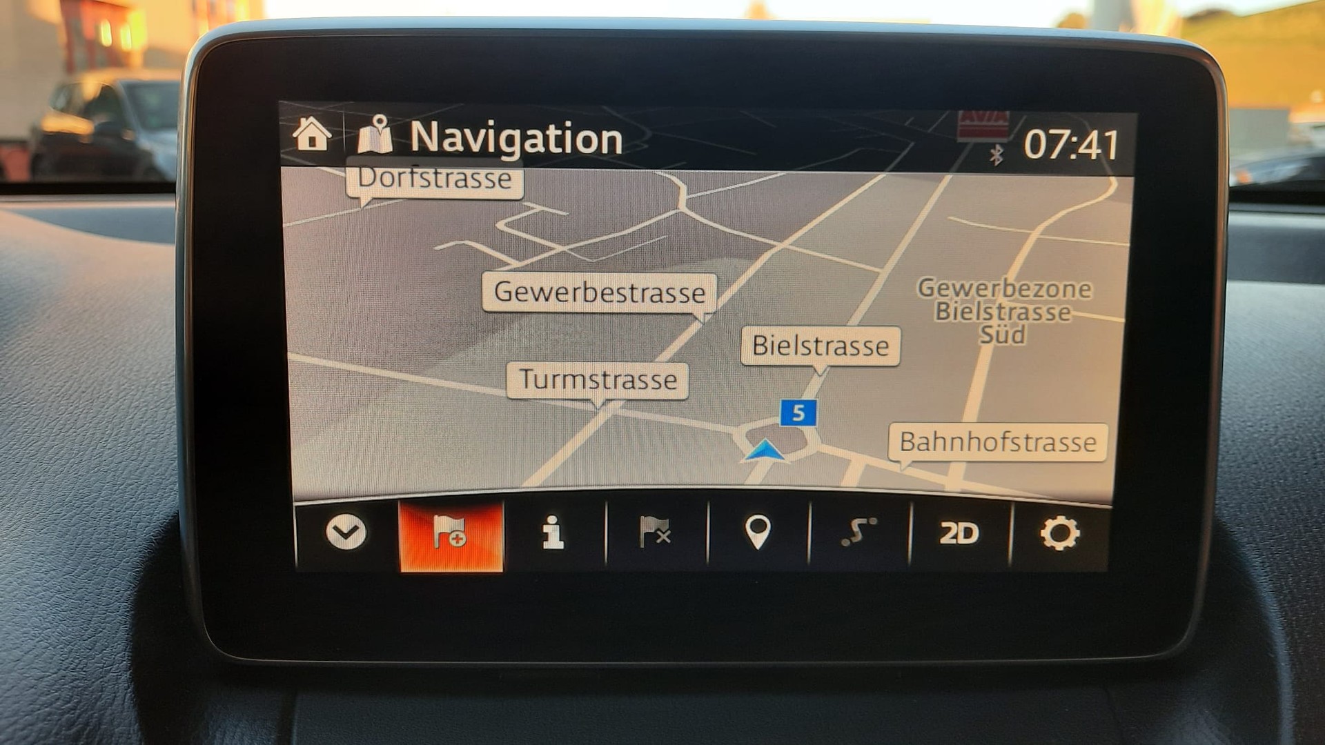 MAZDA 2 1.5i 16V Skyactiv-G Revolution Drive-image-10