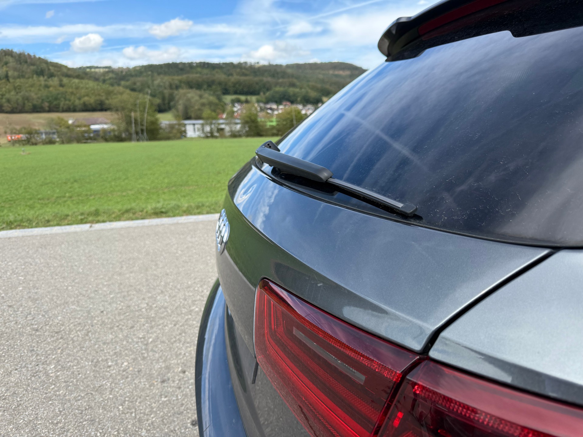 AUDI A6 Avant 3.0 TDI V6 quattro S-tronic *Hagelschaden*-image-7
