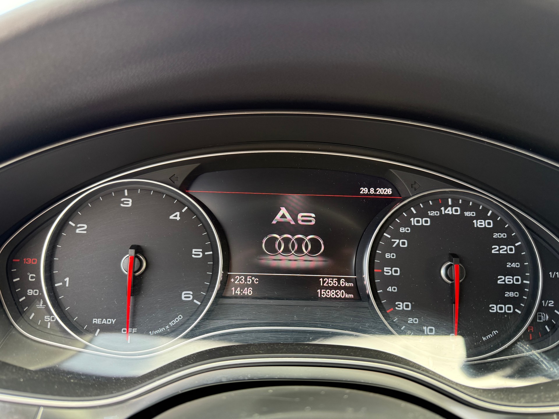 AUDI A6 Avant 3.0 TDI V6 quattro S-tronic *Hagelschaden*-image-12