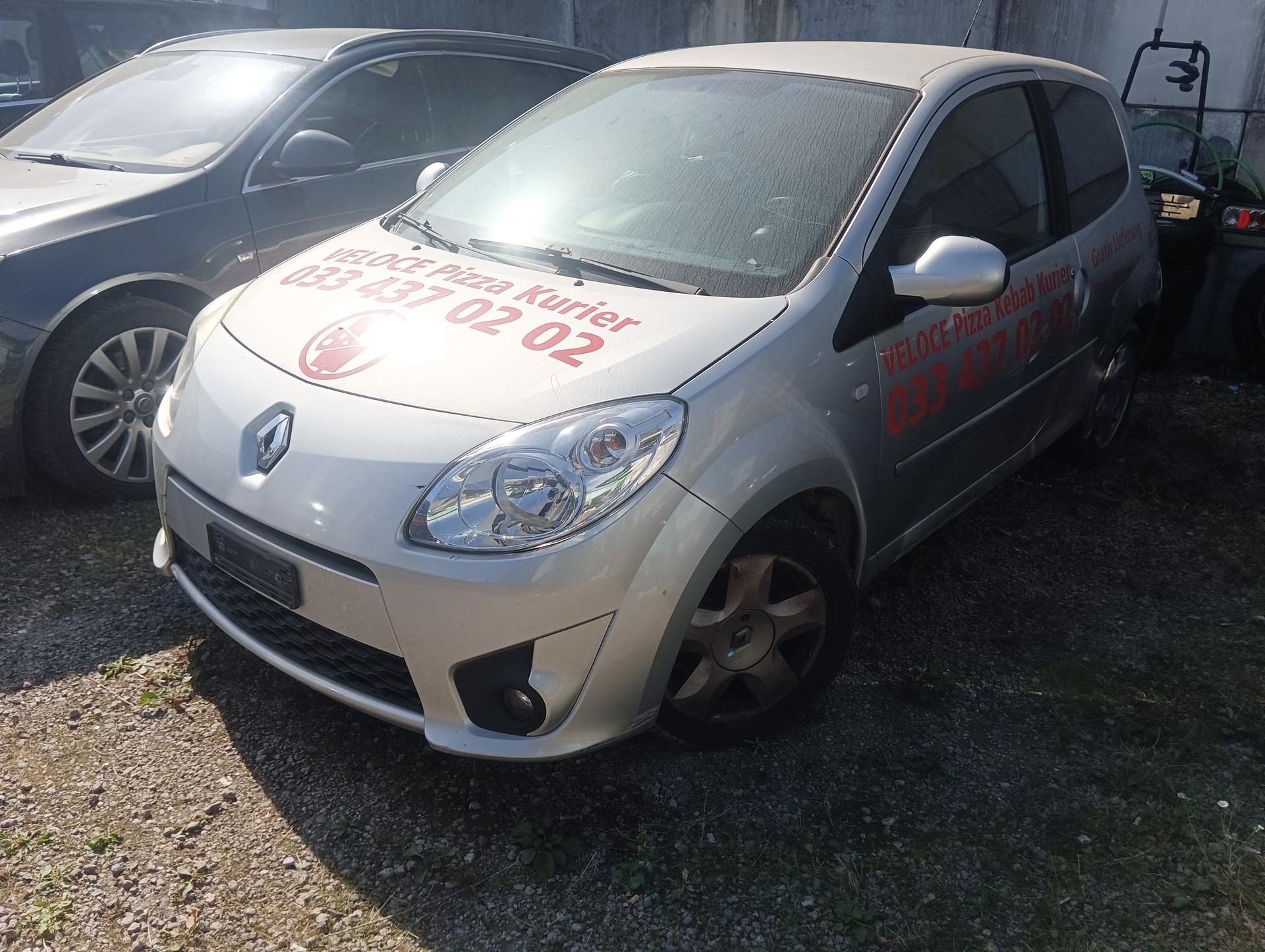 RENAULT Twingo 1.2 16V Initiale-image-1