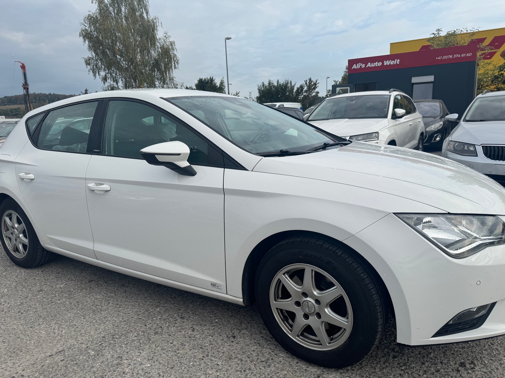 SEAT Leon 1.4 TSI Style ITECH-image-1