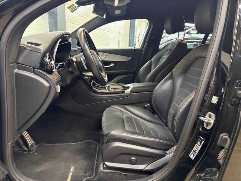 MERCEDES-BENZ GLC Coupé 200 d AMG Line 4Matic 9G-Tronic-image-2