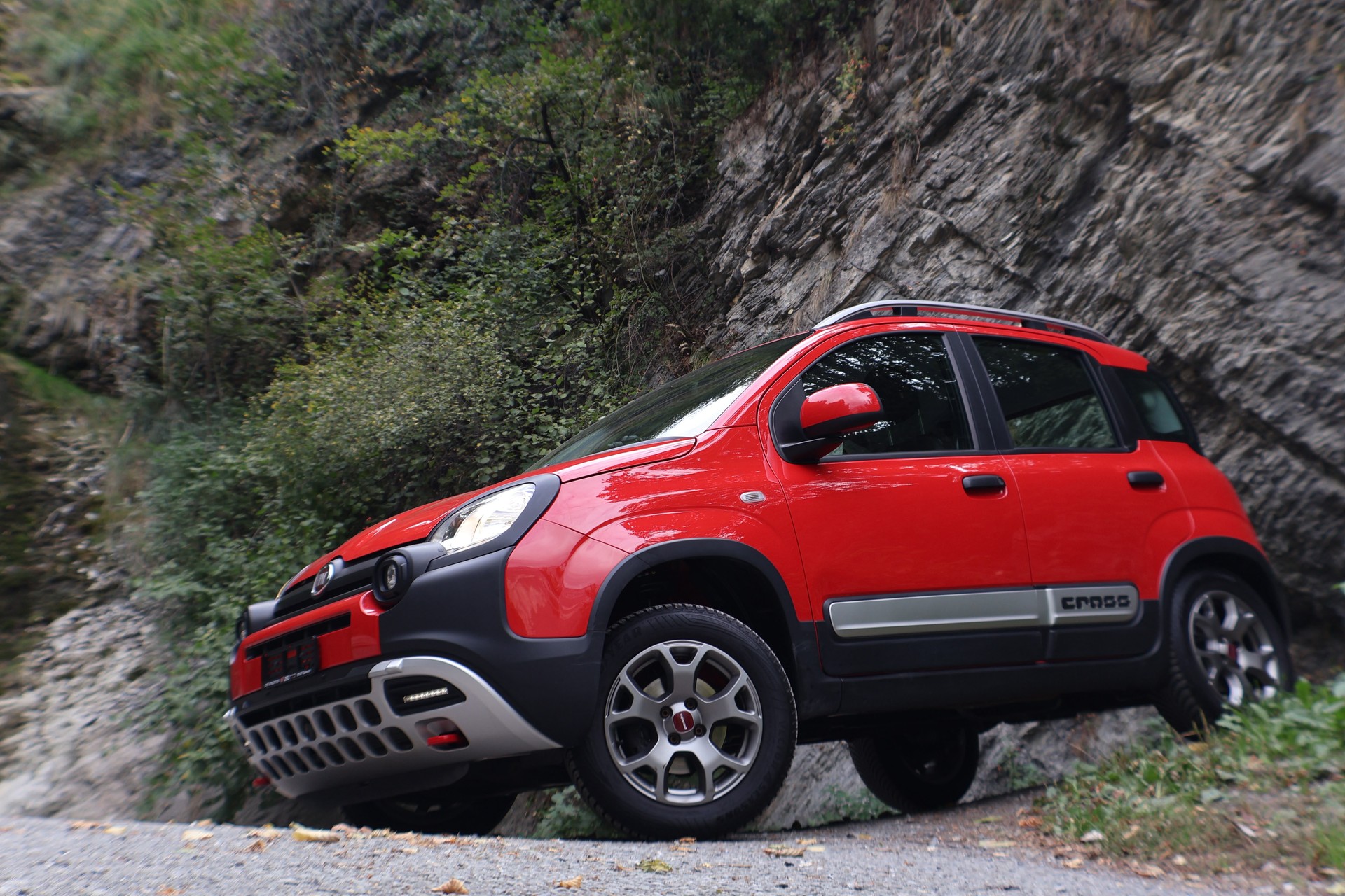 FIAT Panda 0.9 Twinair Turbo Cross 4x4-image-1