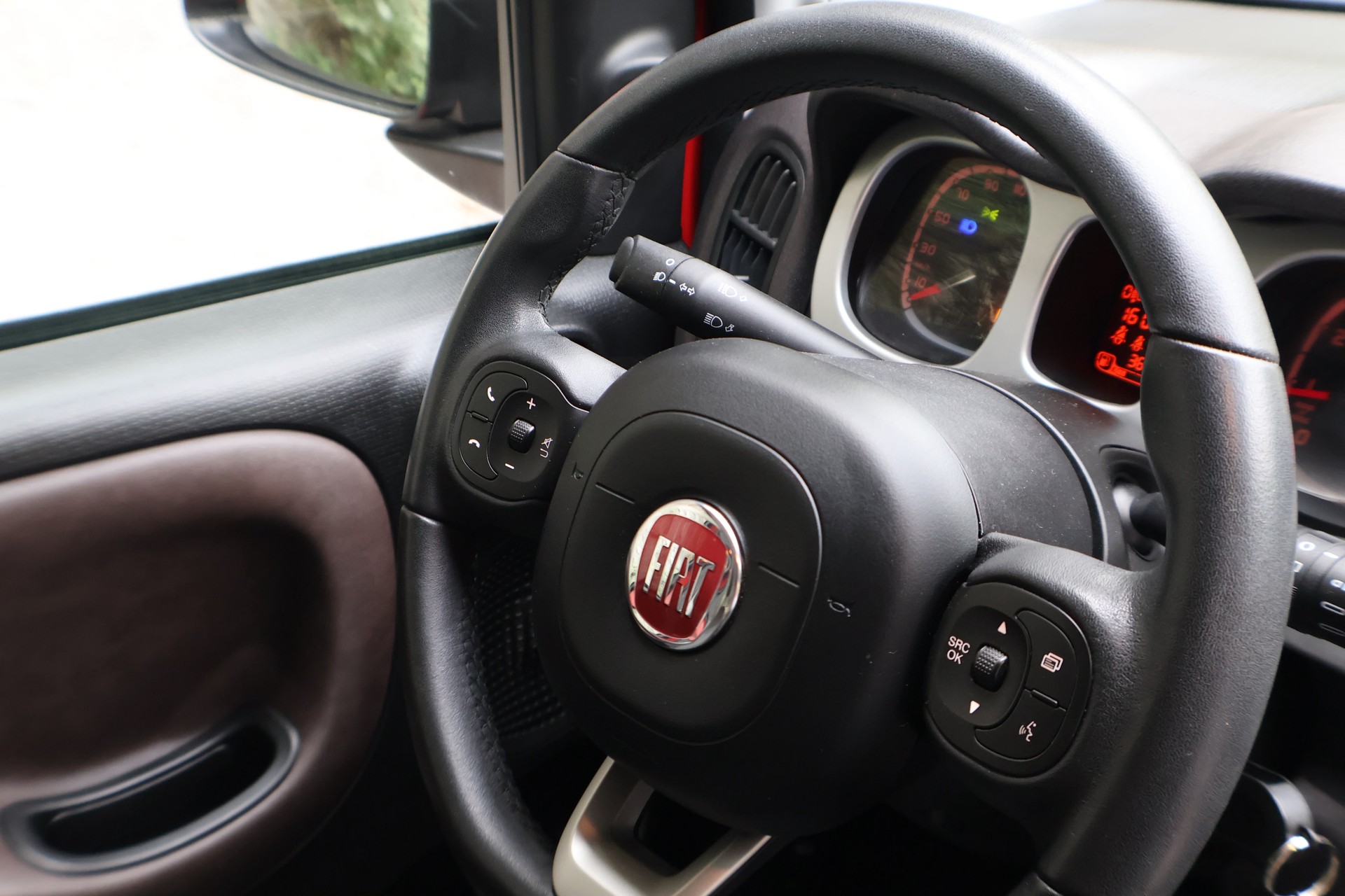 FIAT Panda 0.9 Twinair Turbo Cross 4x4-image-10