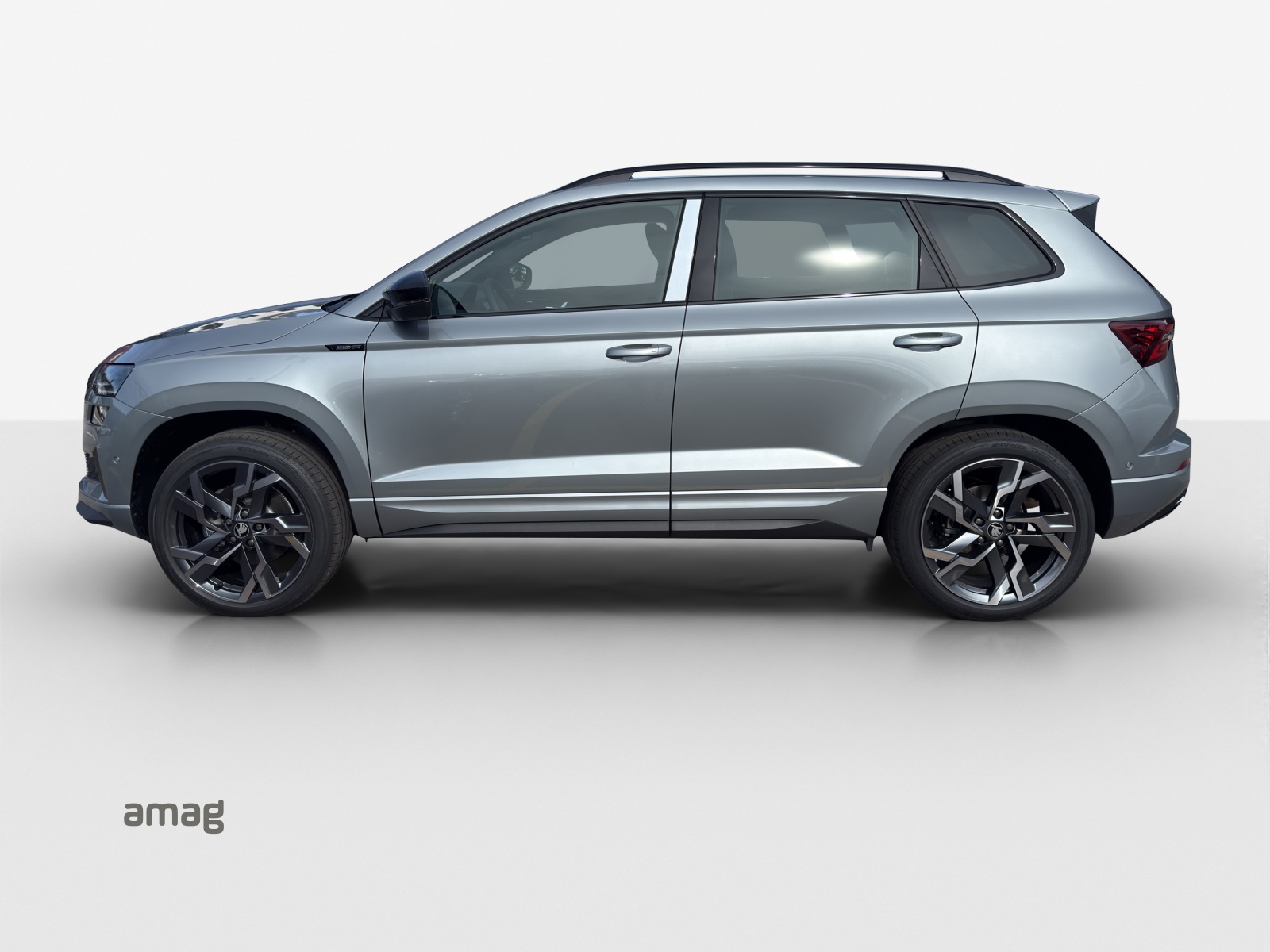 SKODA Karoq 2.0 TSI SportLine 4x4 DSG-image-1