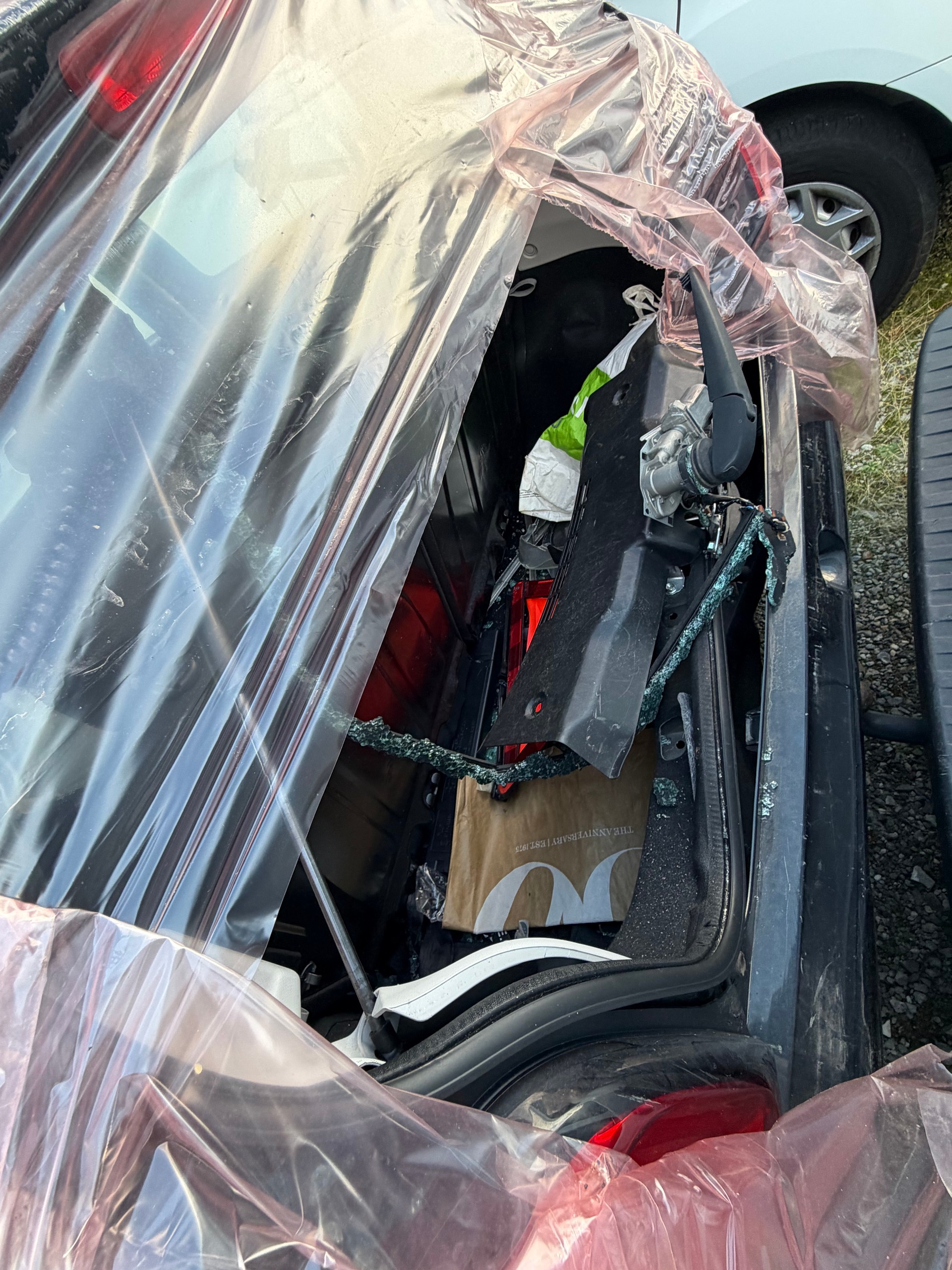 CITROEN C1 1.0 e-VTi Stop&Start Swiss&Me-image-3
