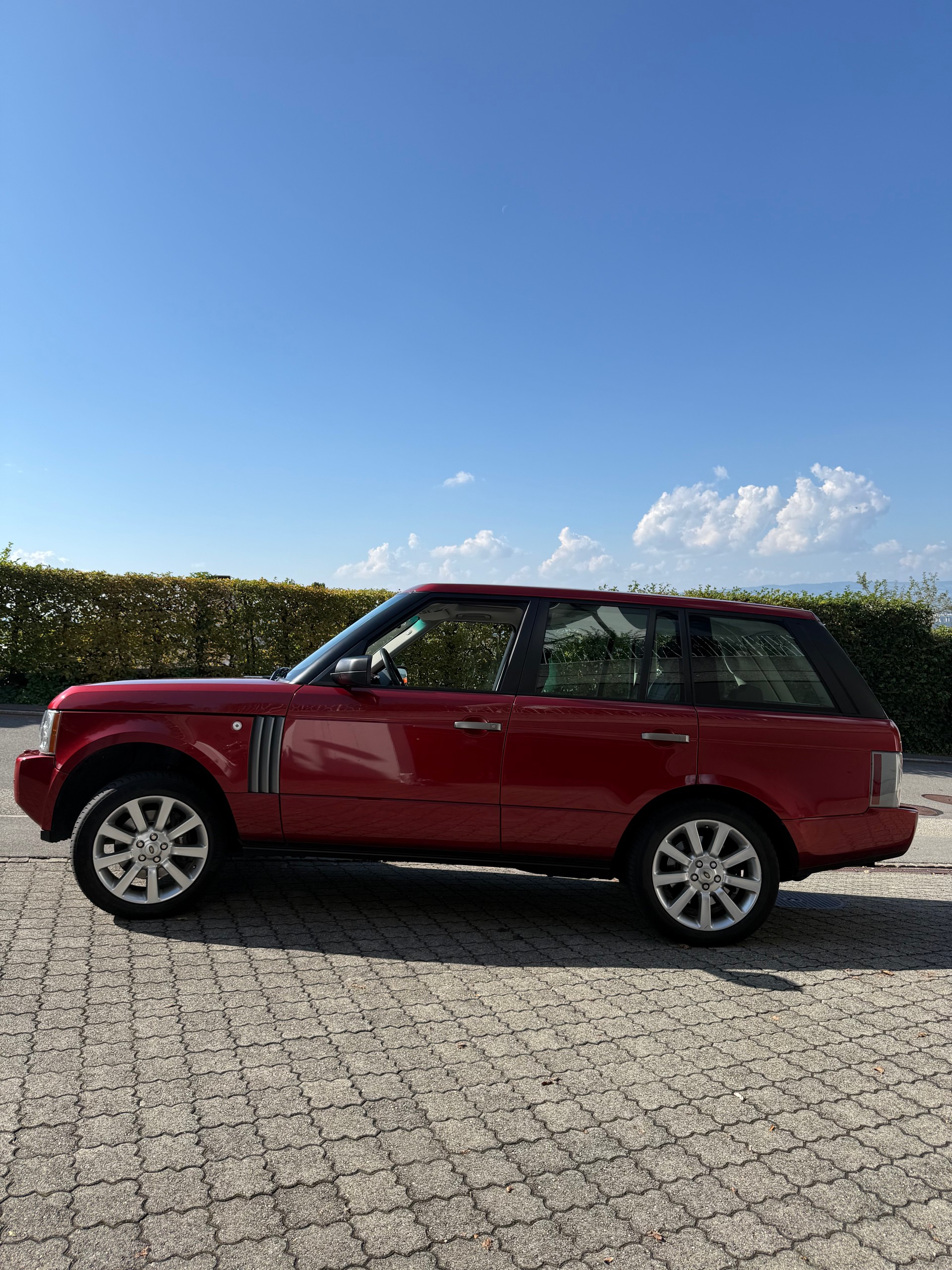 LAND ROVER 3.6 TDV8 HSE-image-2