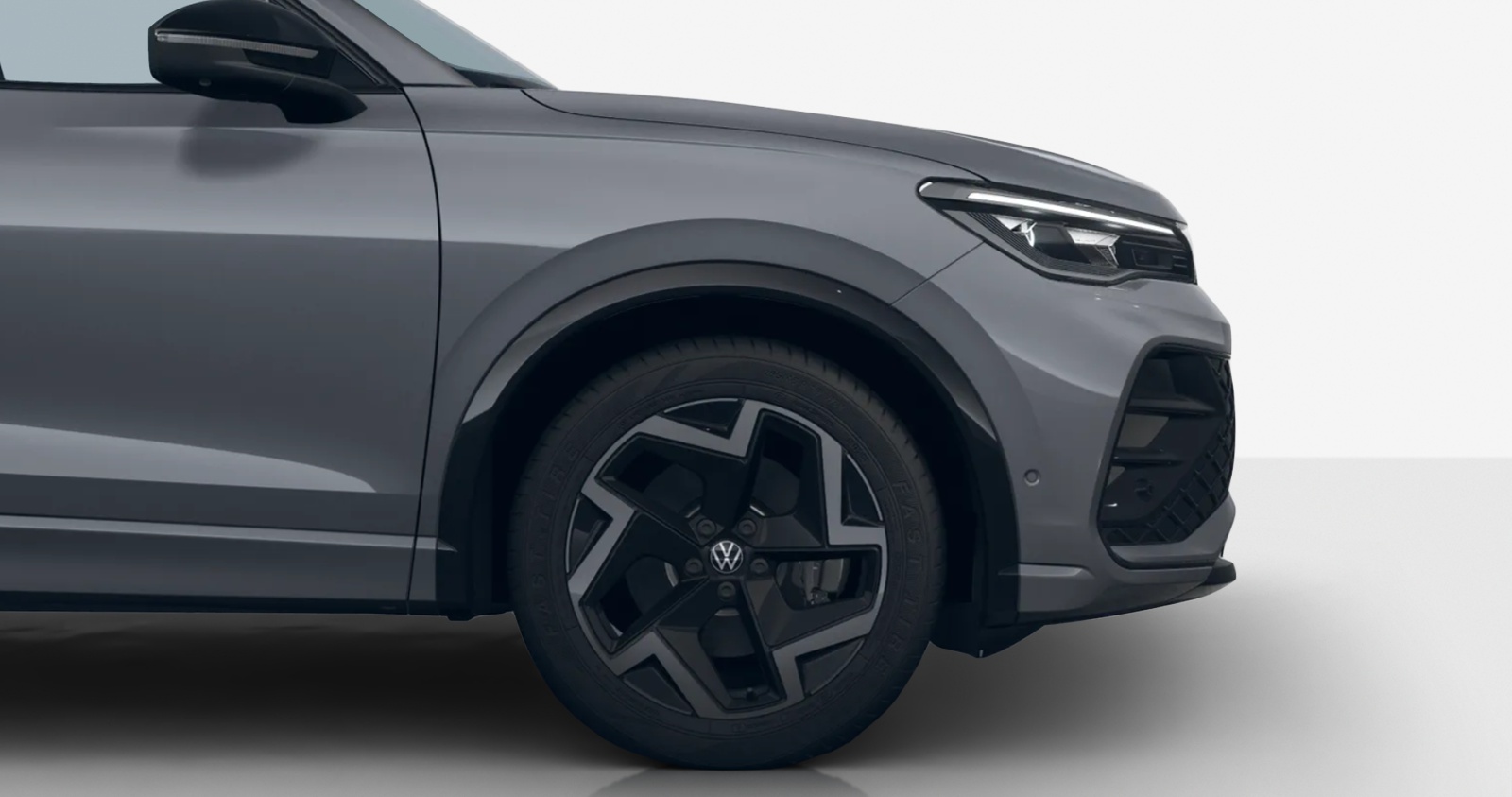VW Tiguan 2.0 TSI DSG Life 4Motion-showroom-element-3