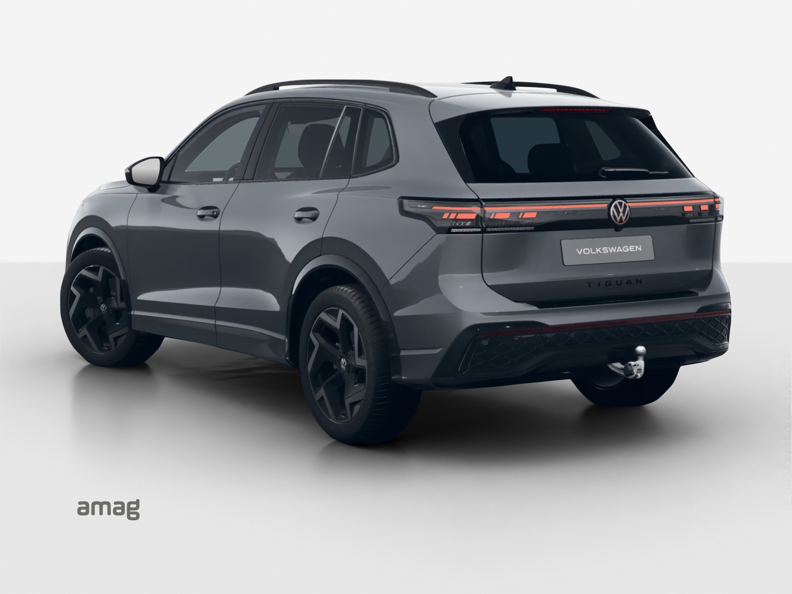VW Tiguan 2.0 TSI DSG Life 4Motion-image-2