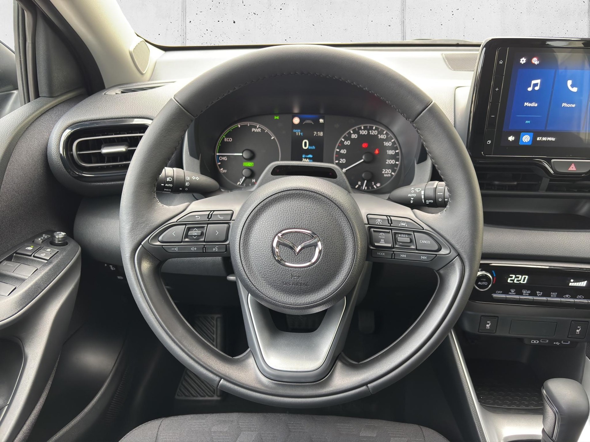 MAZDA 2 1.5 Hybrid Exclusive-Line-image-9