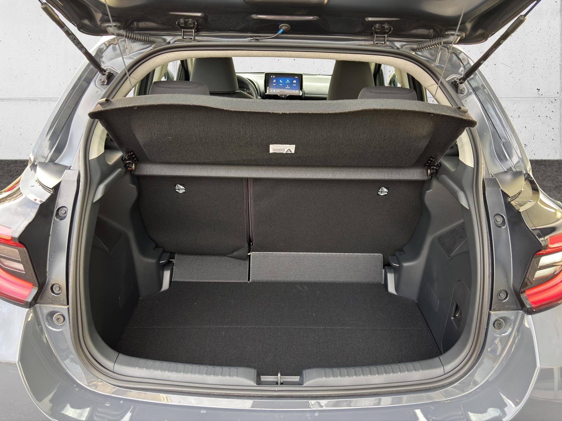 MAZDA 2 1.5 Hybrid Exclusive-Line-image-17