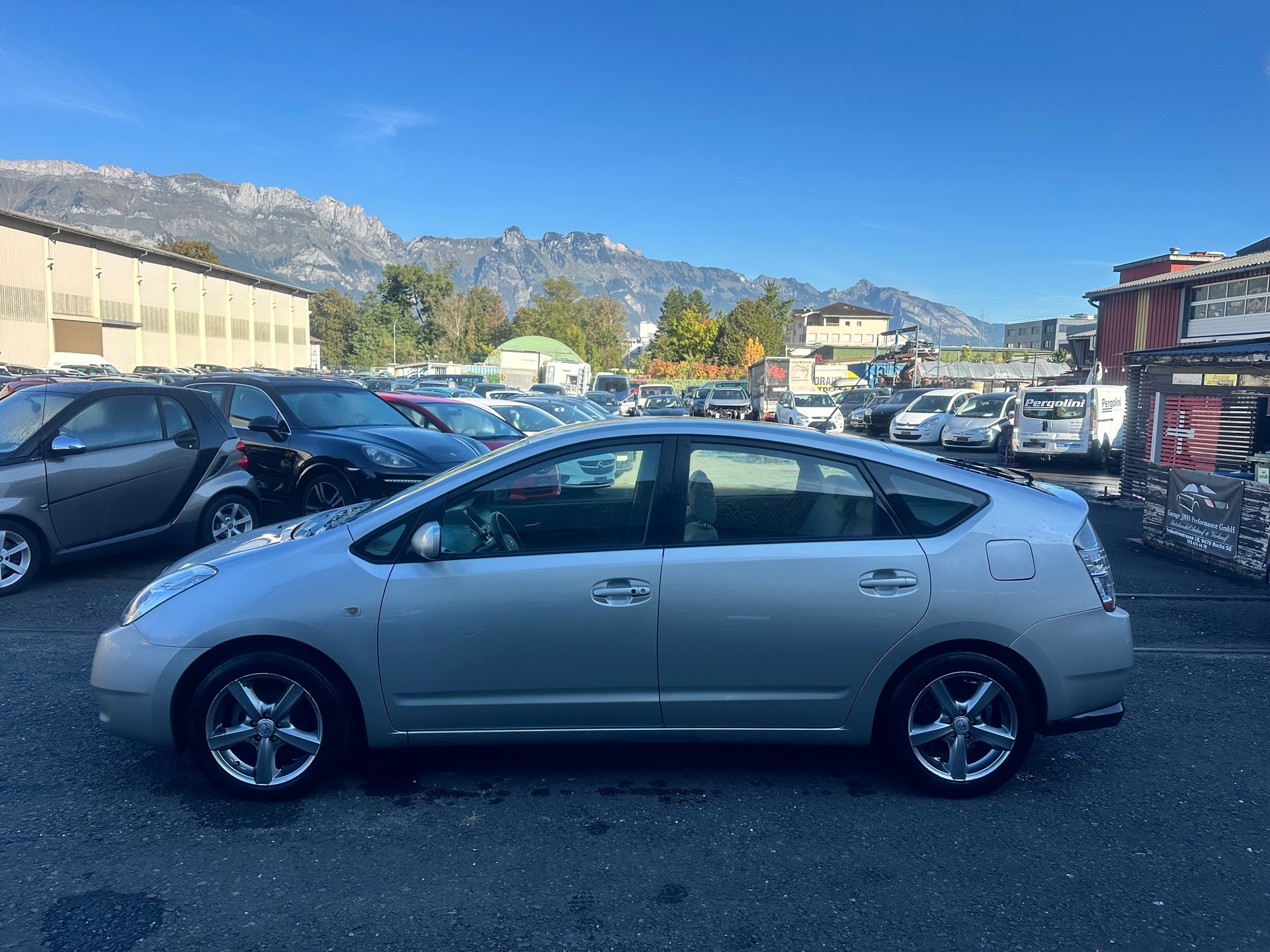 TOYOTA Prius 1.5 16V Hybrid-image-3