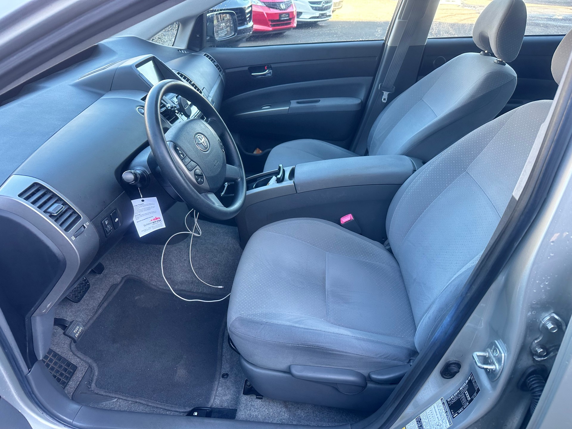 TOYOTA Prius 1.5 16V Hybrid-image-12